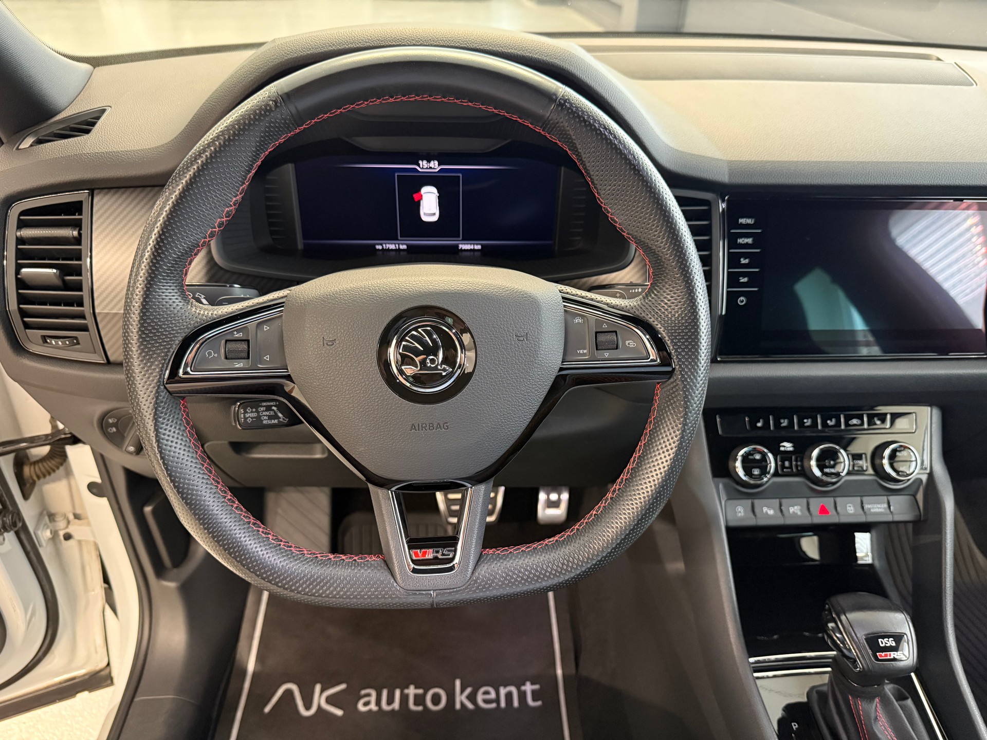 SKODA Kodiaq 2.0 Bi-TDI SCR RS 4x4 DSG-image-7