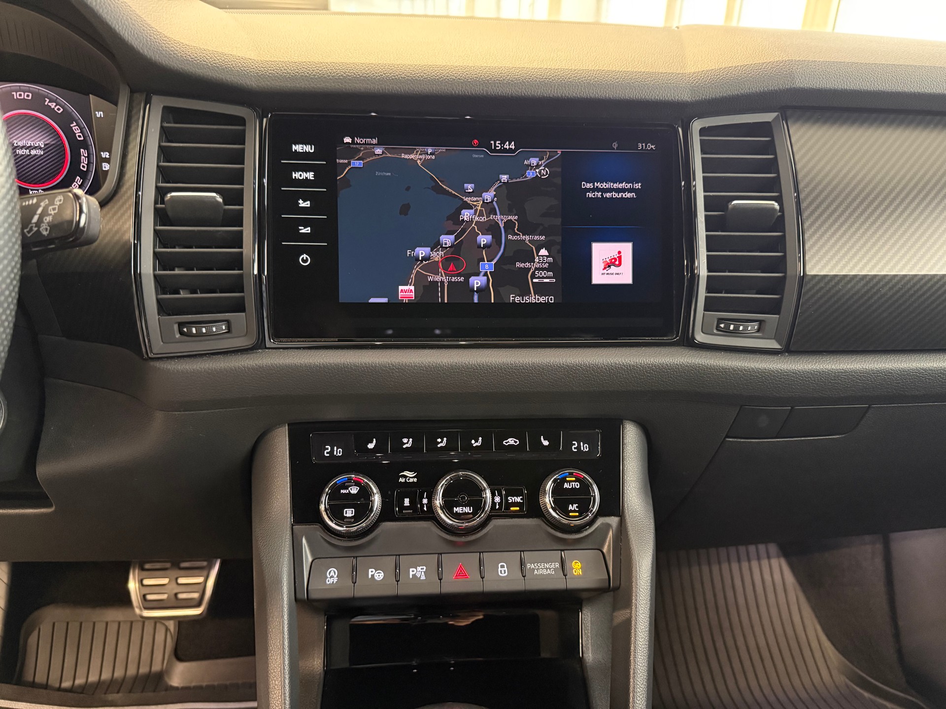 SKODA Kodiaq 2.0 Bi-TDI SCR RS 4x4 DSG-image-9
