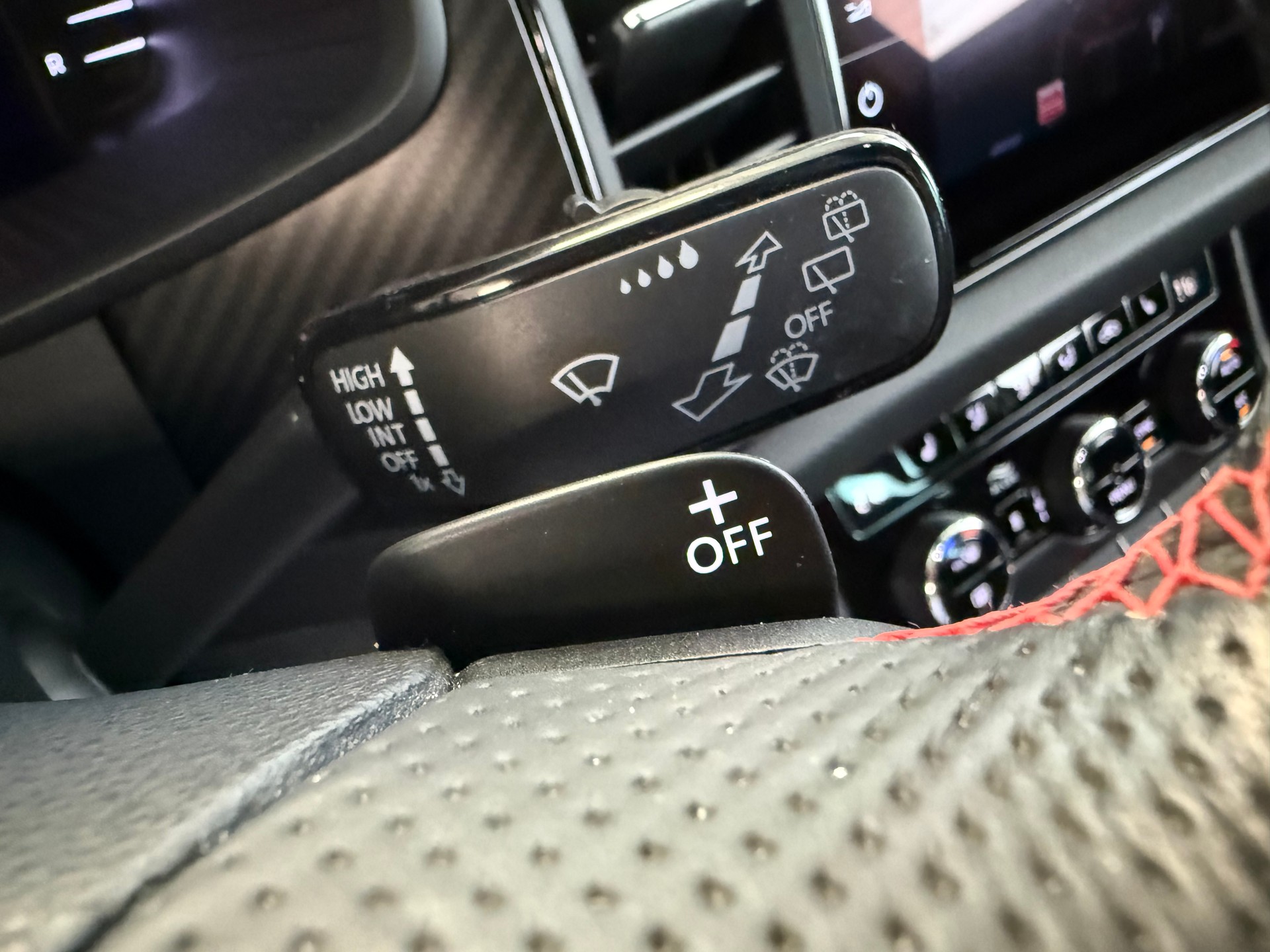 SKODA Kodiaq 2.0 Bi-TDI SCR RS 4x4 DSG-image-8