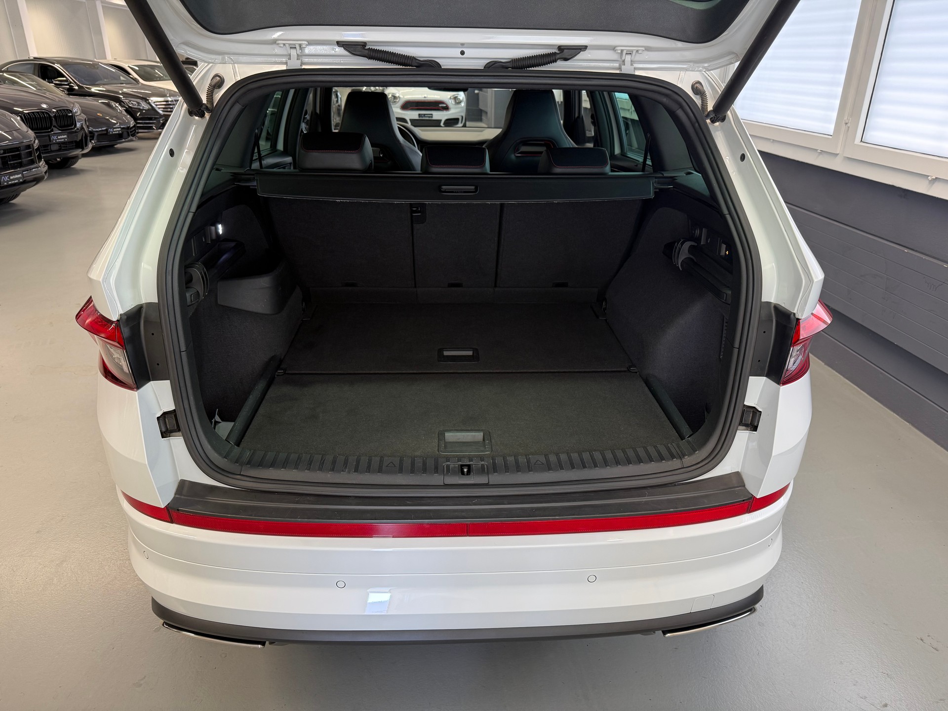SKODA Kodiaq 2.0 Bi-TDI SCR RS 4x4 DSG-image-5