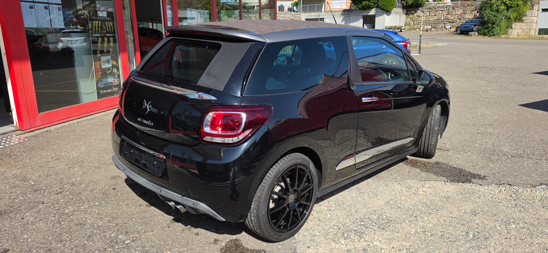 DS AUTOMOBILES DS3 Cabrio 1.6 THP Sport Chic-image-2