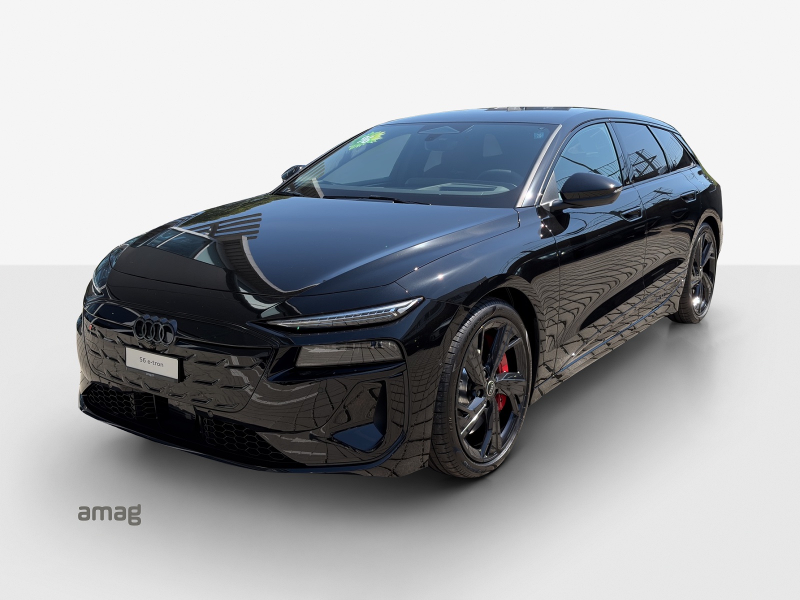 AUDI S6 Avant e-tron quattro