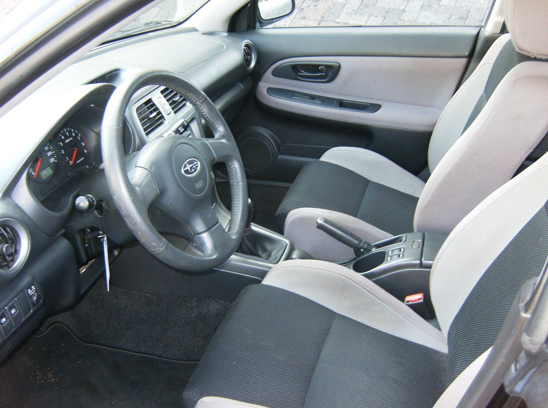 SUBARU Impreza 2.0R Swiss-image-7