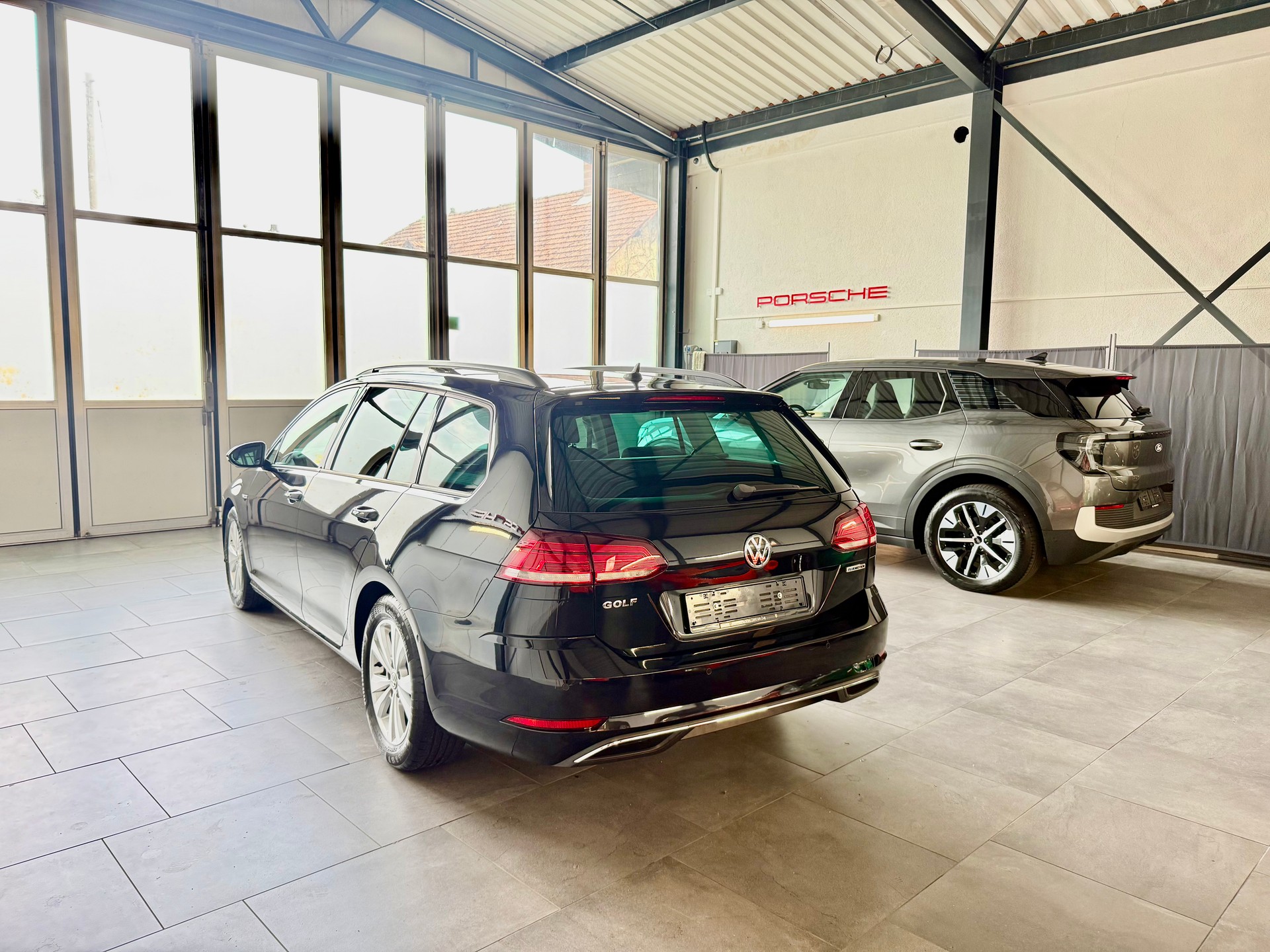 VW Golf Variant 1.5 TSI EVO Comfortline DSG-image-3