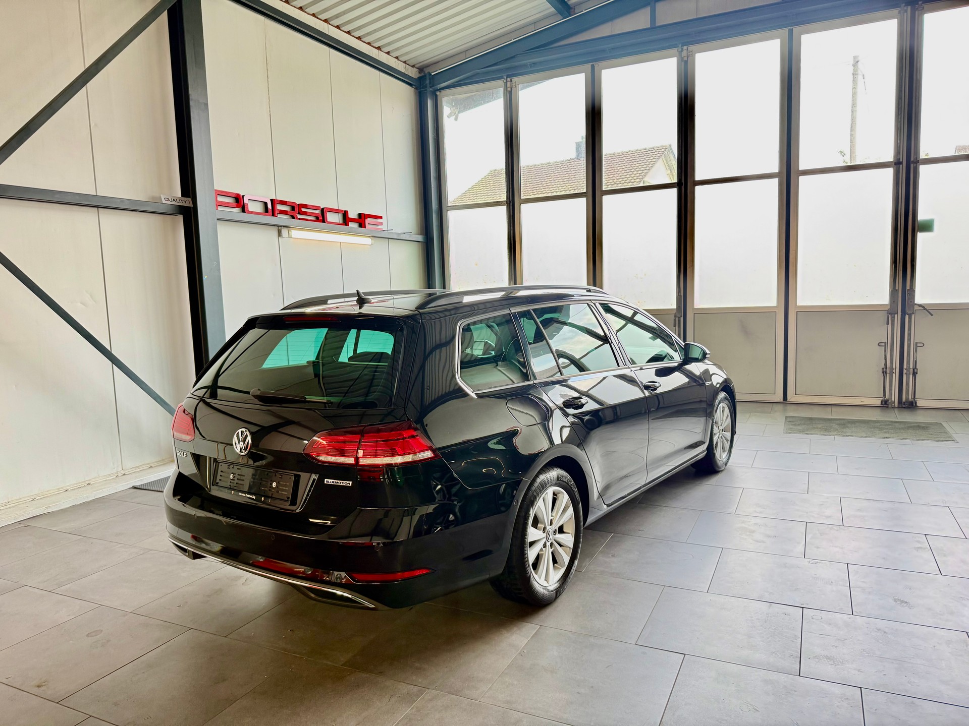 VW Golf Variant 1.5 TSI EVO Comfortline DSG-image-1