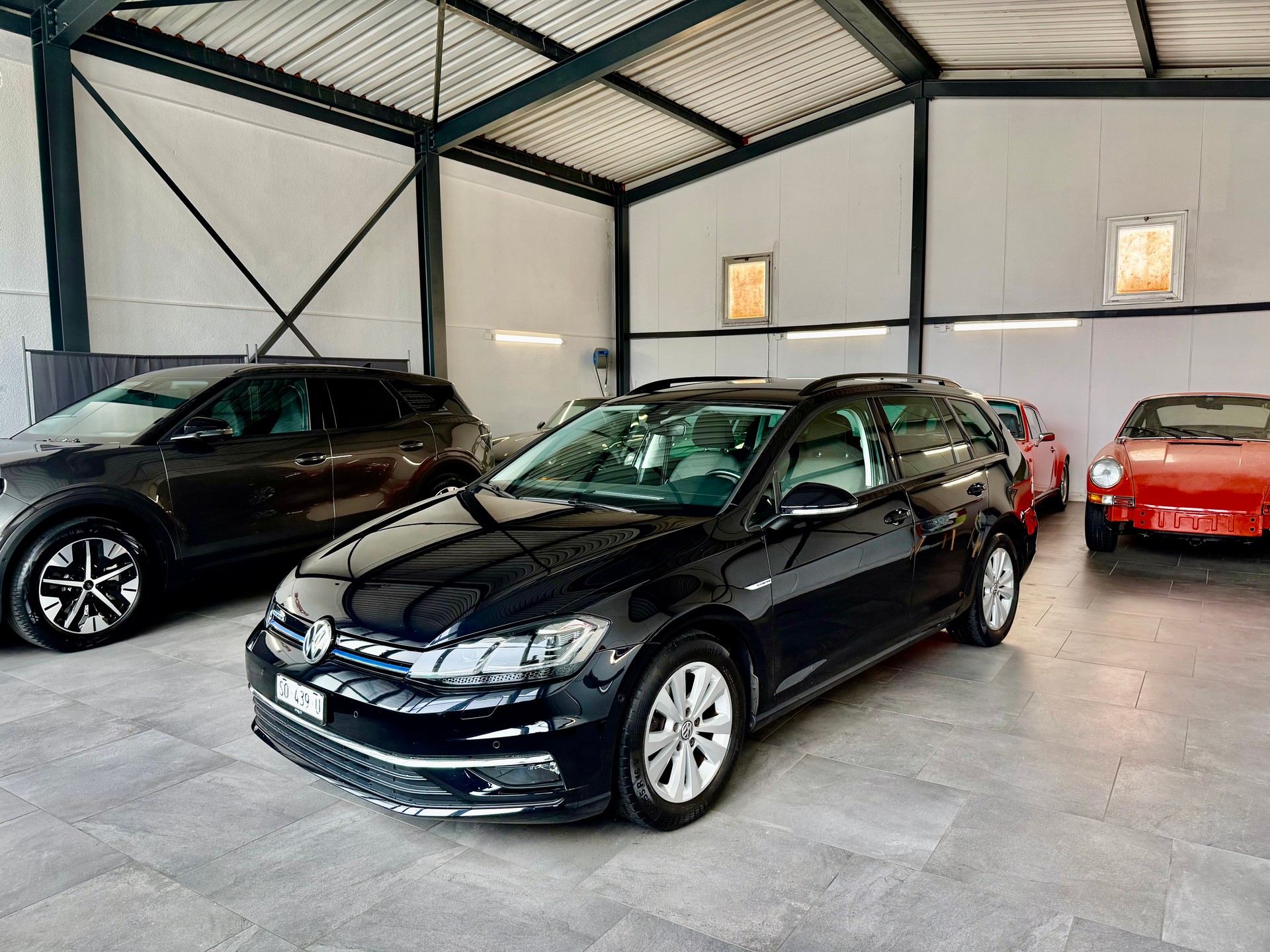 VW Golf Variant 1.5 TSI EVO Comfortline DSG-image-2
