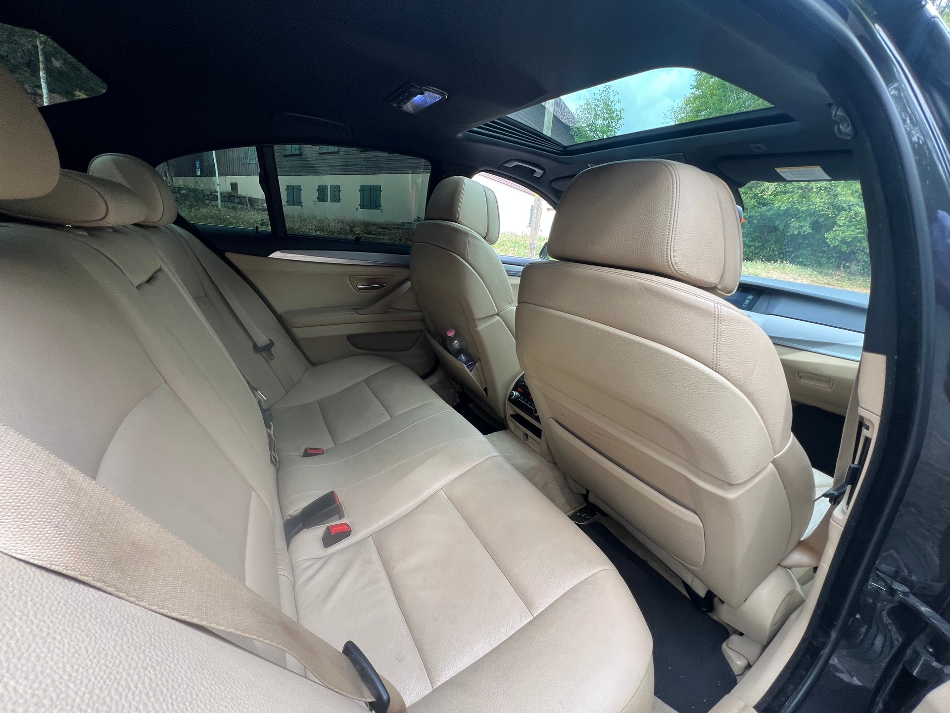 BMW M550d xDrive Steptronic-image-11