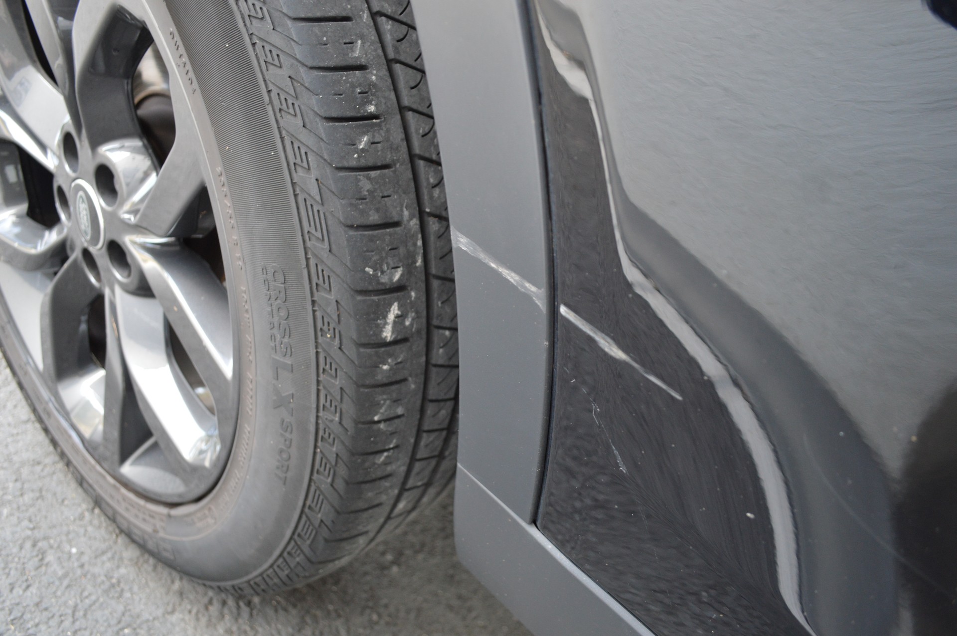 LAND ROVER Discovery Sport 2.0 TD4 HSE-image-12