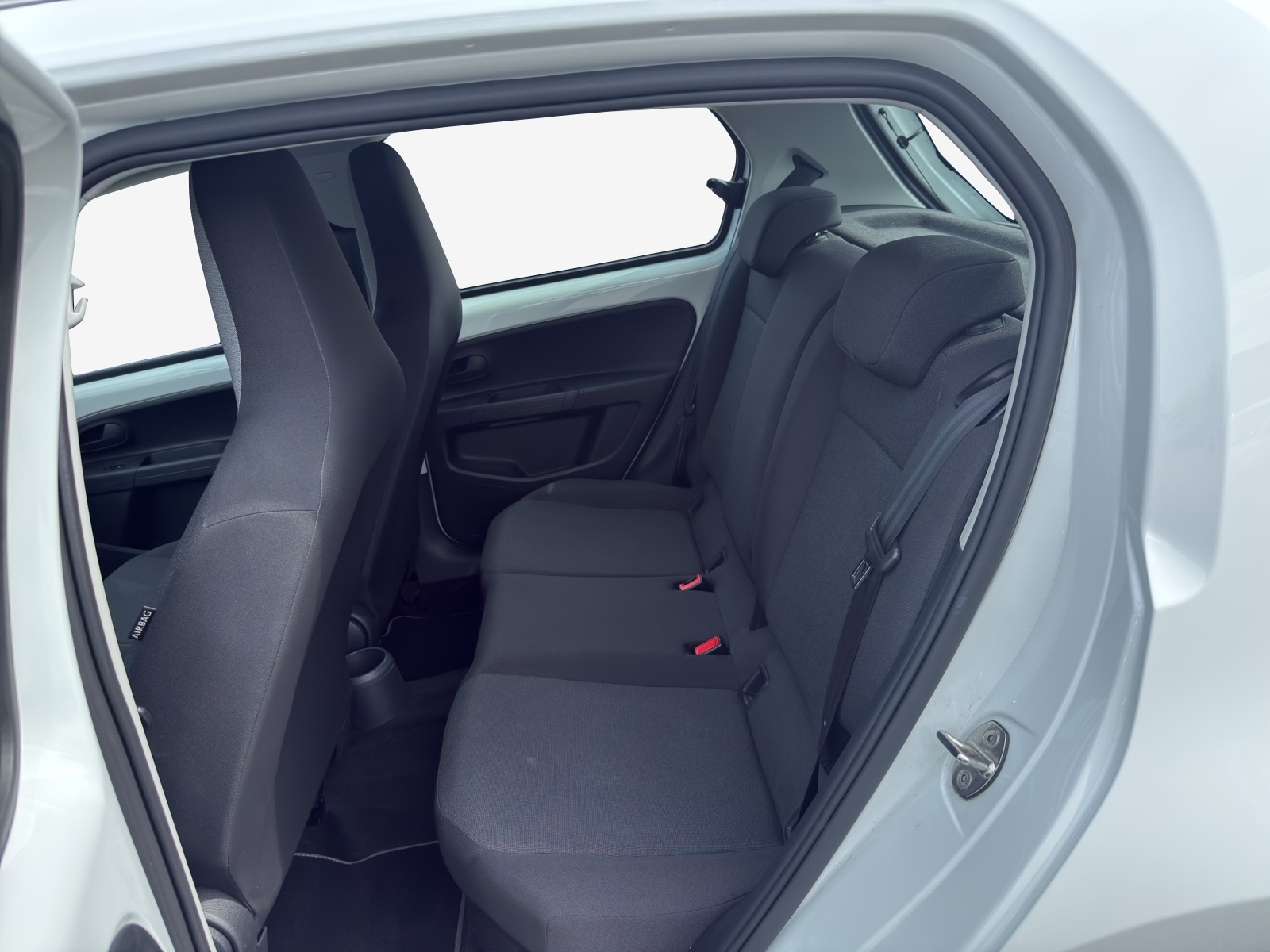 VW e-Up-image-11