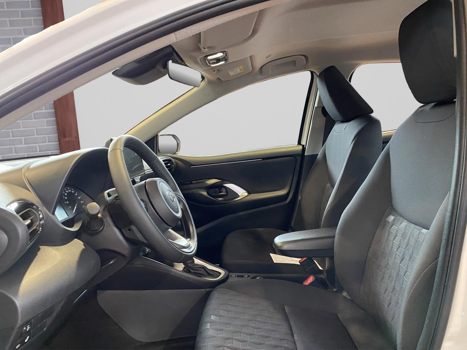 TOYOTA Yaris 1.5 VVT-i HSD Comfort-image-7