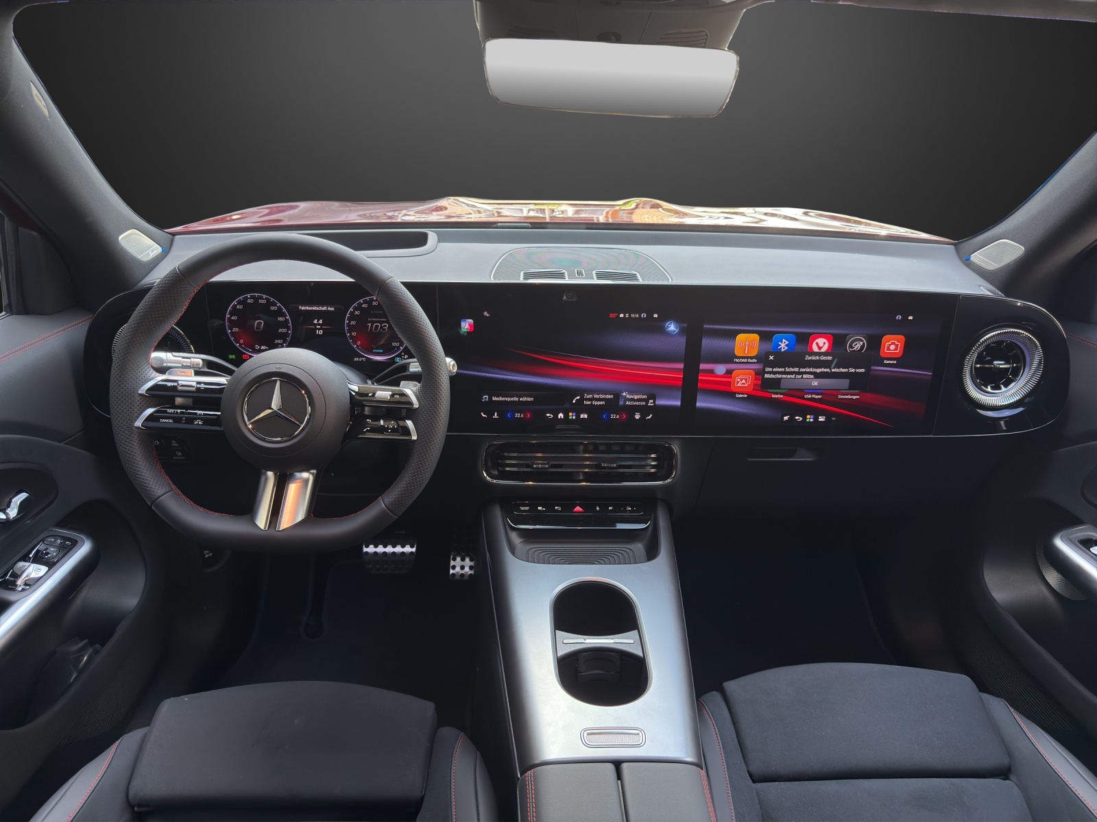 MERCEDES-BENZ GLB 350 4MATIC with EQ Technology-image-10