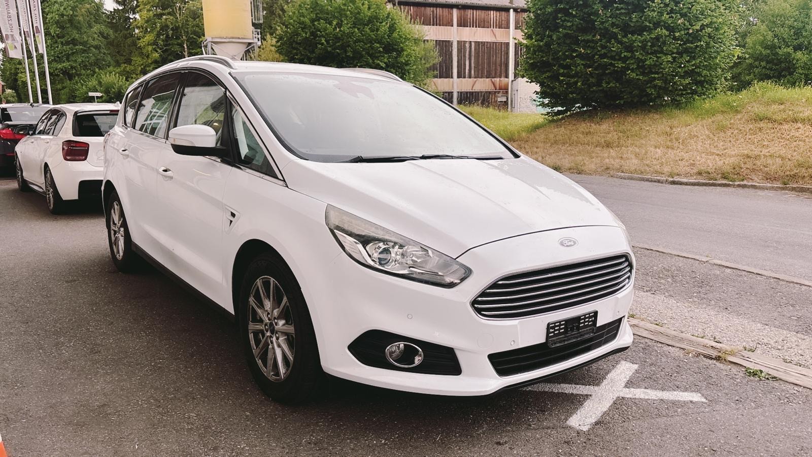 FORD S-Max 2.0 TDCi Trend PoweShift-image-0
