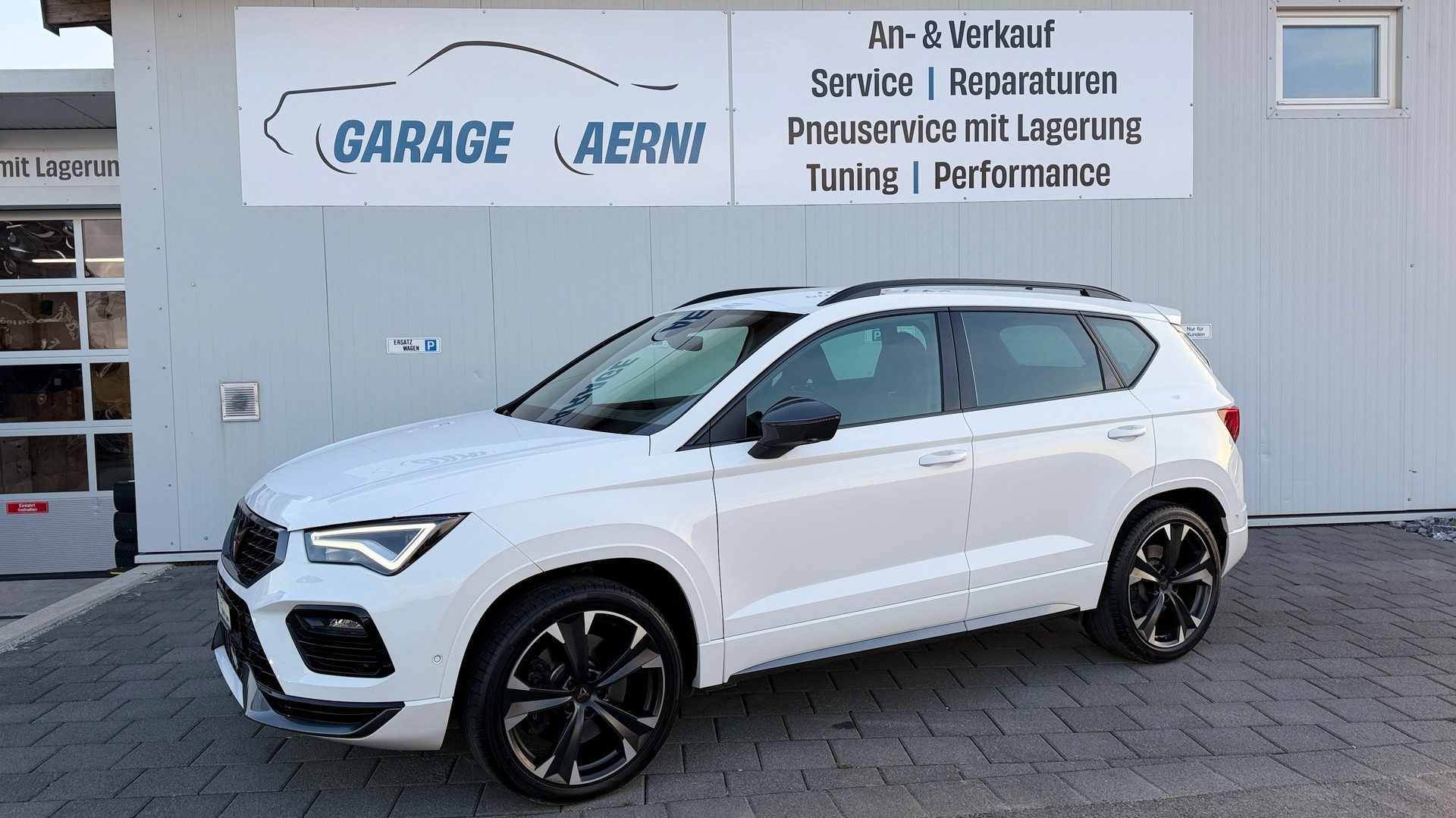 CUPRA Ateca 2.0TSI VZ 4Drive DSG / Fahrassistenten-Paket XL-image-0