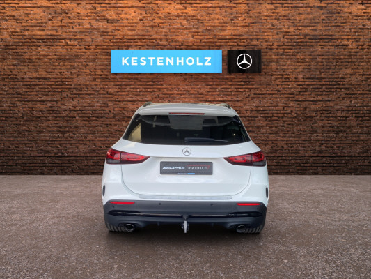 MERCEDES-BENZ GLA 35 AMG 4Matic-image-5