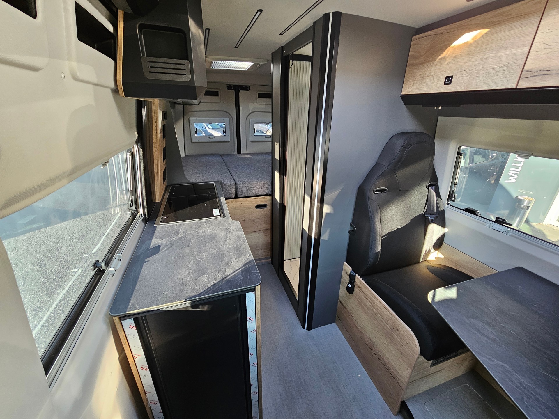 PÖSSL RoadstAr XT - Sprinter 4x4-image-8