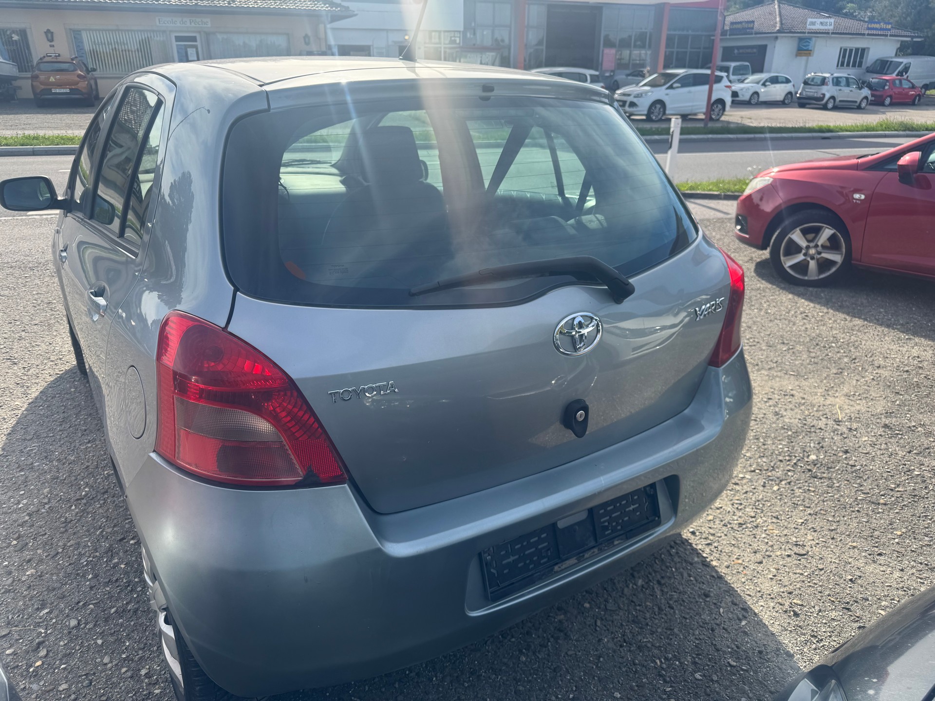TOYOTA Yaris 1.3 Linea Luna-image-10