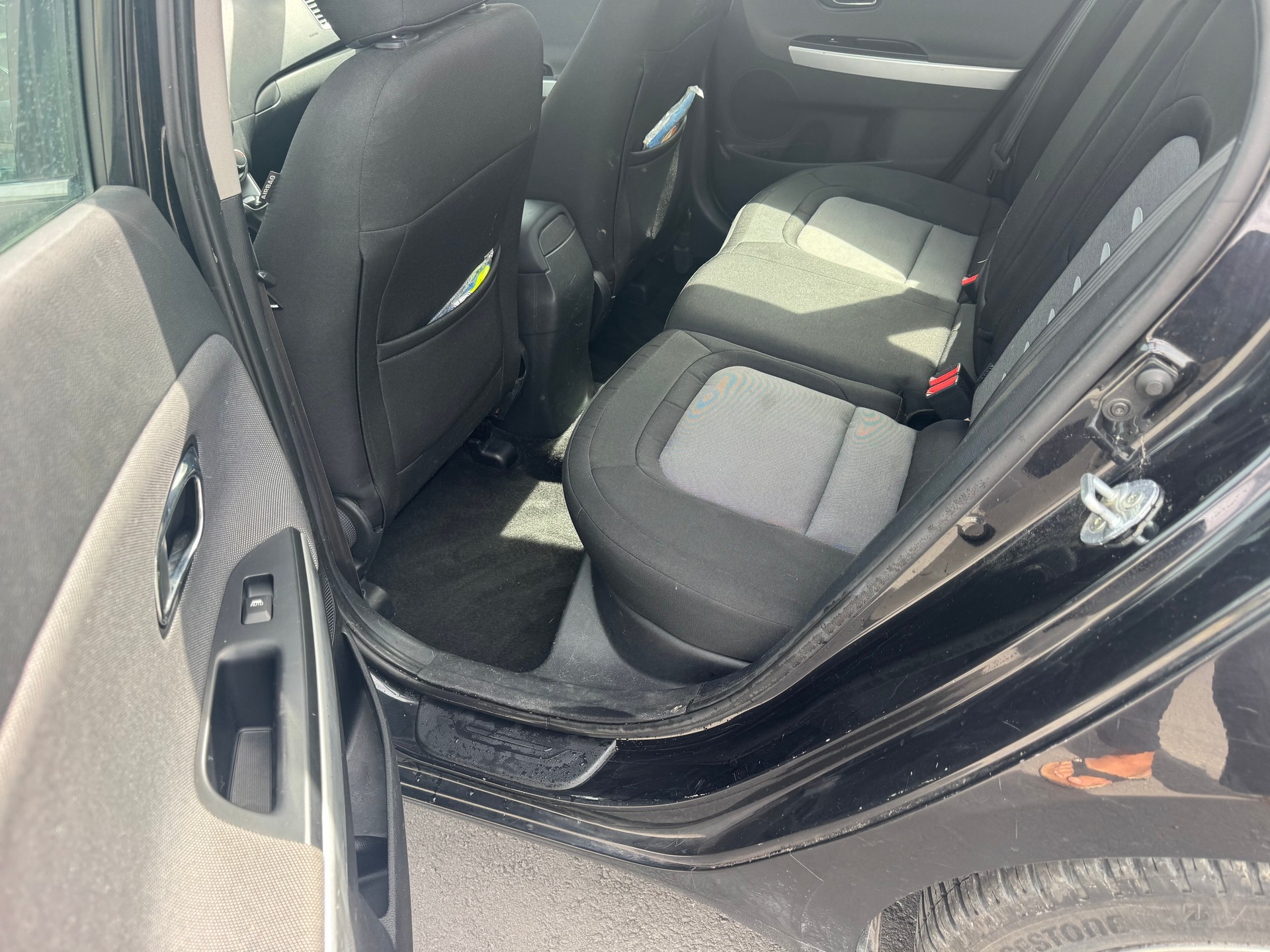KIA Cee'd Sportswagon 1.6 GDi FiFa World Cup Ed. DCT-image-7