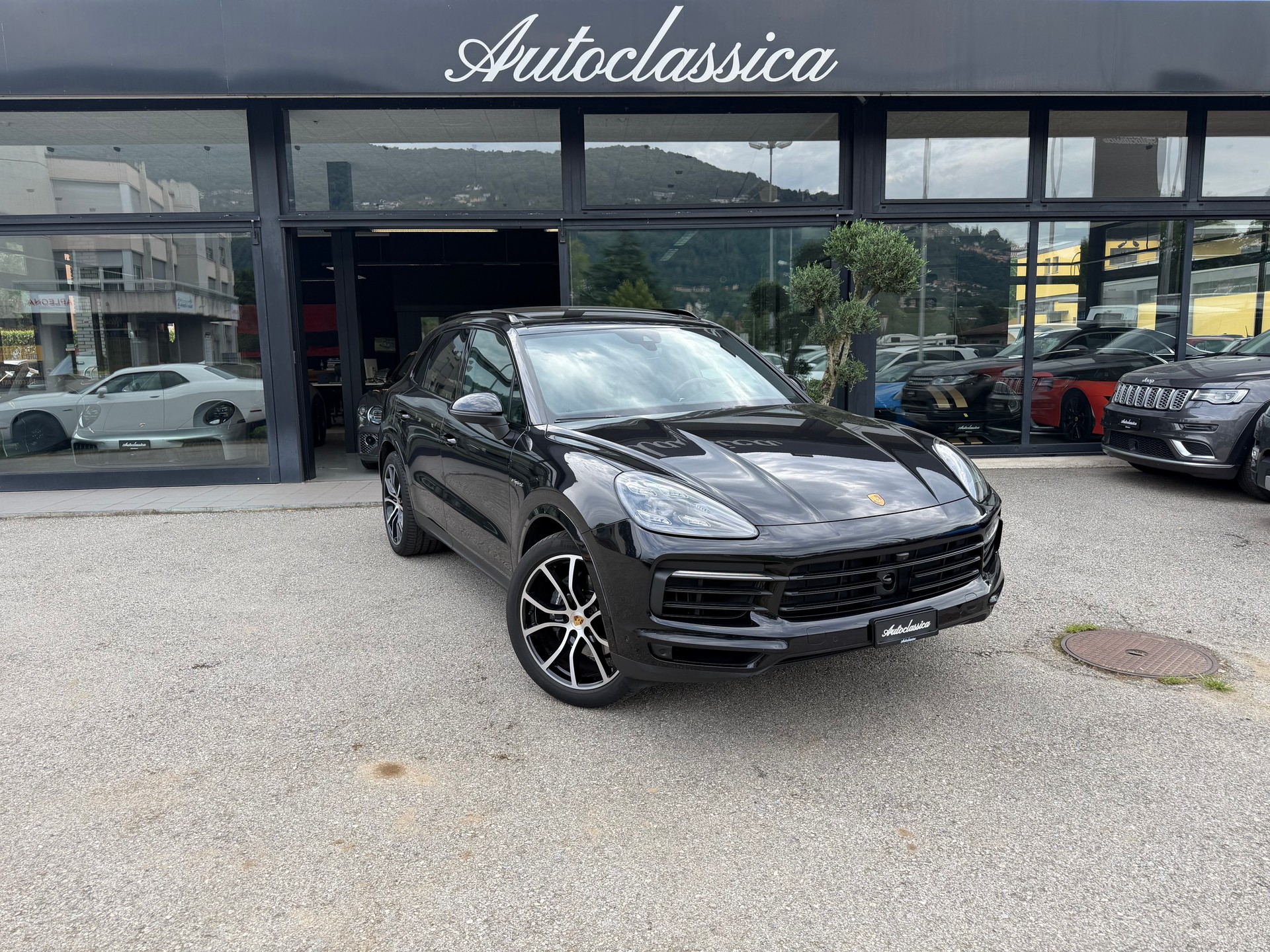PORSCHE Cayenne E-Hybrid