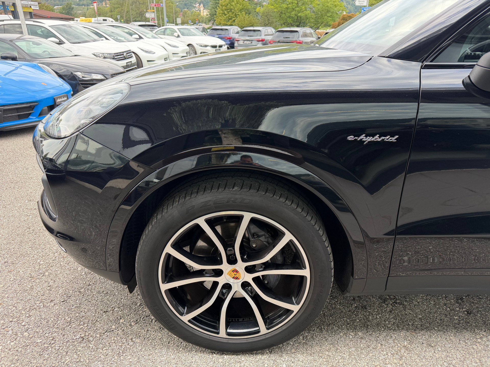 PORSCHE Cayenne E-Hybrid-image-18