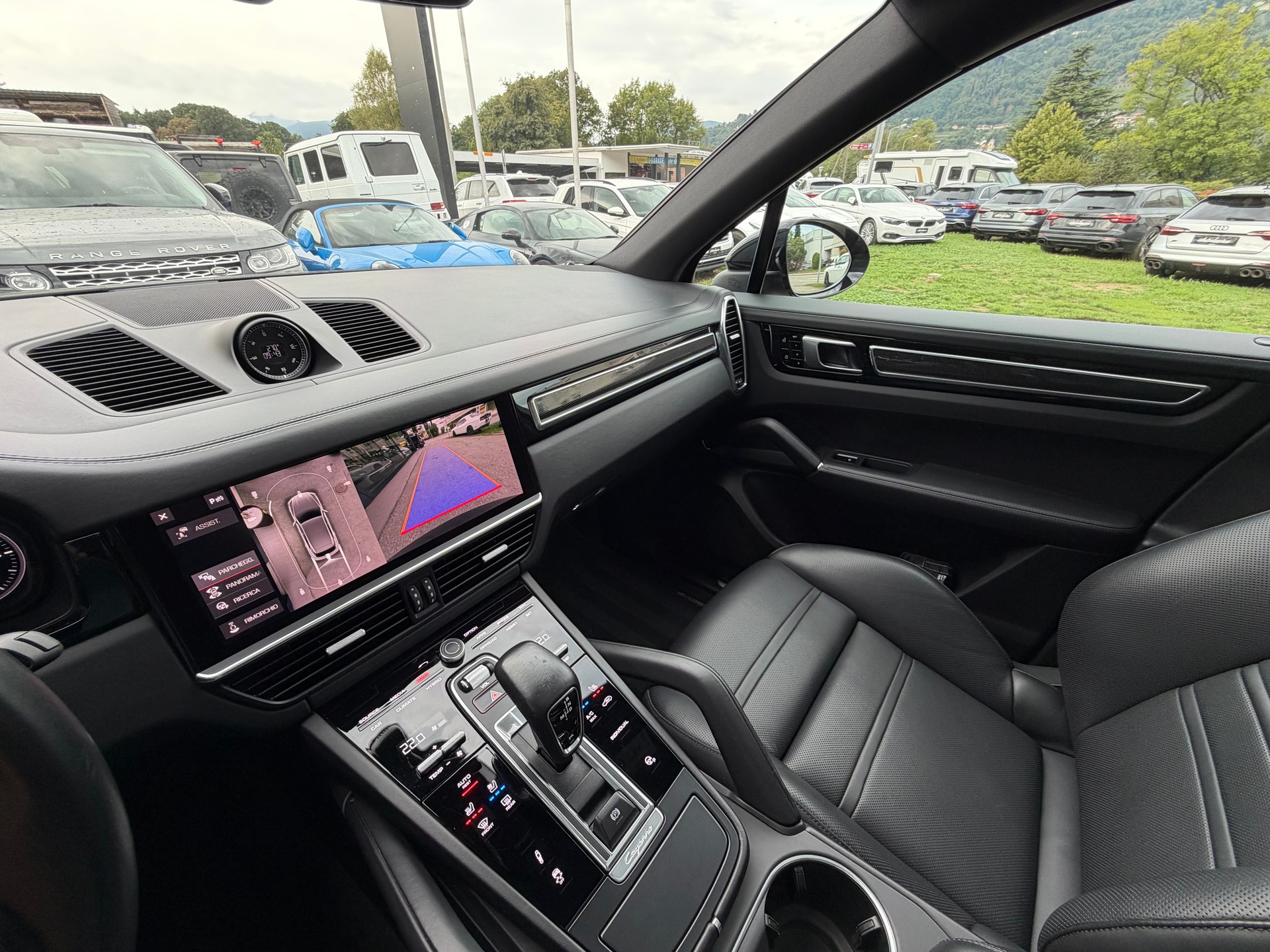 PORSCHE Cayenne E-Hybrid-image-15