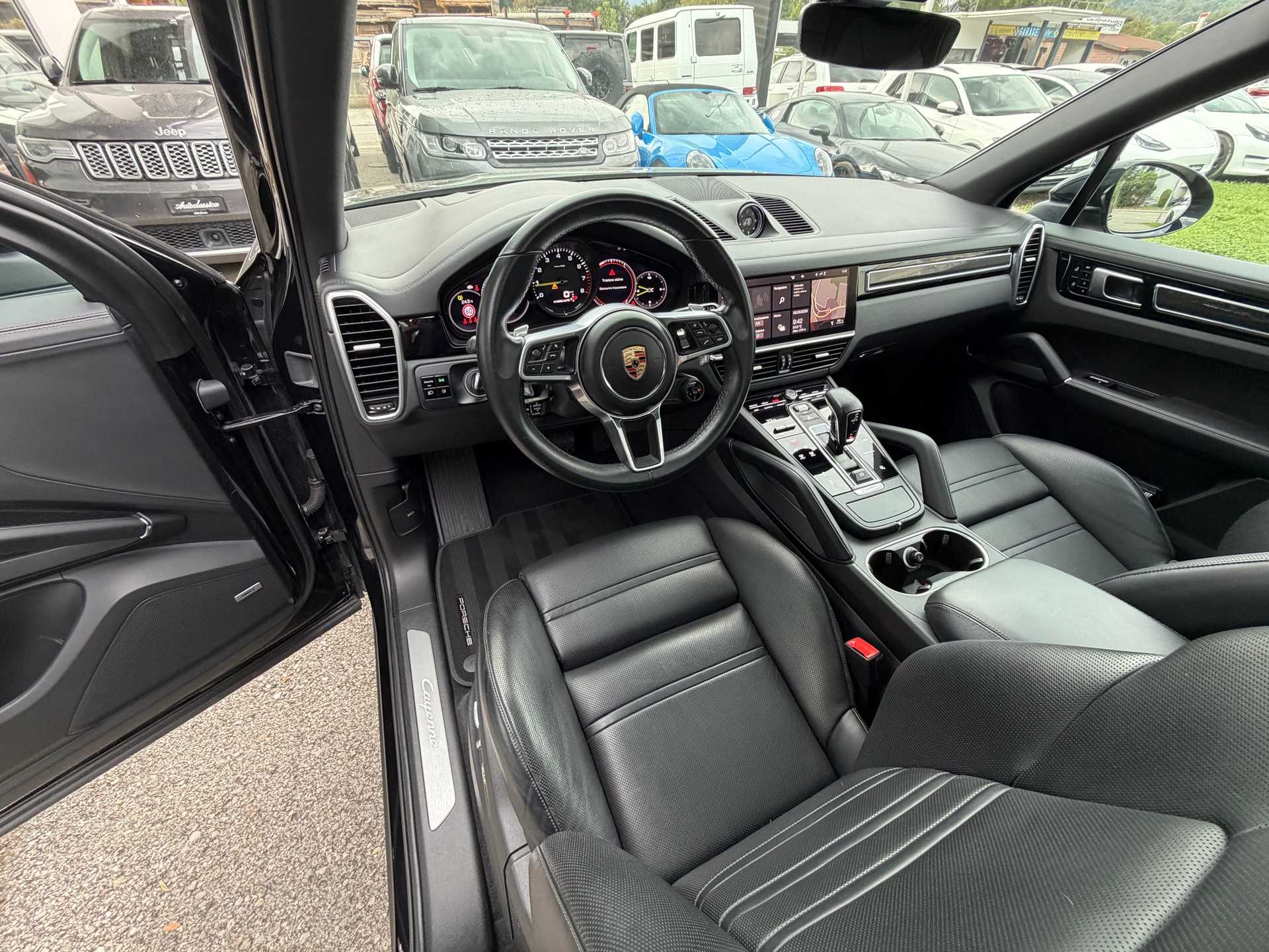 PORSCHE Cayenne E-Hybrid-image-9