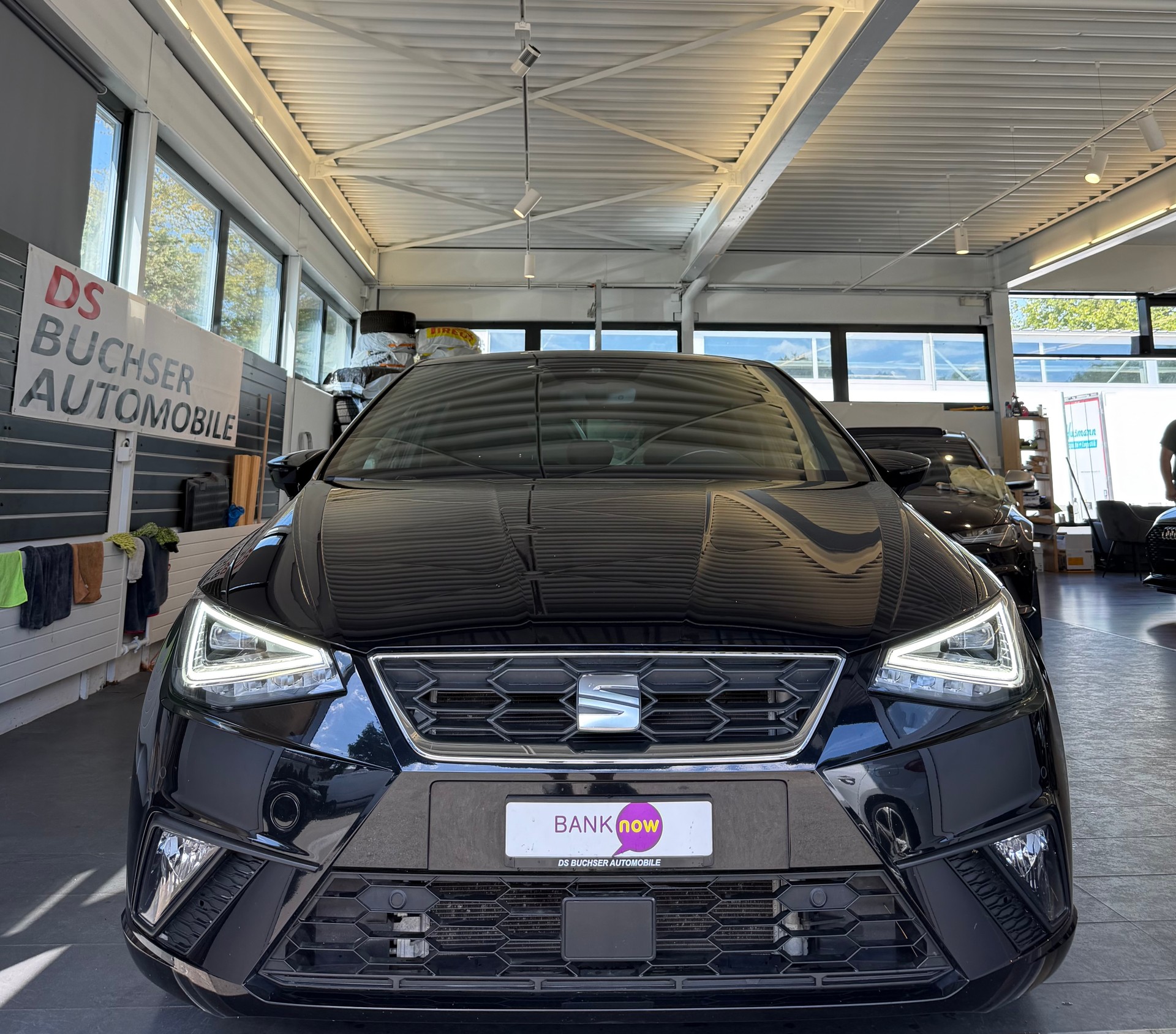 SEAT Ibiza 1.0 TSI 110 Hola FR DSG-image-2