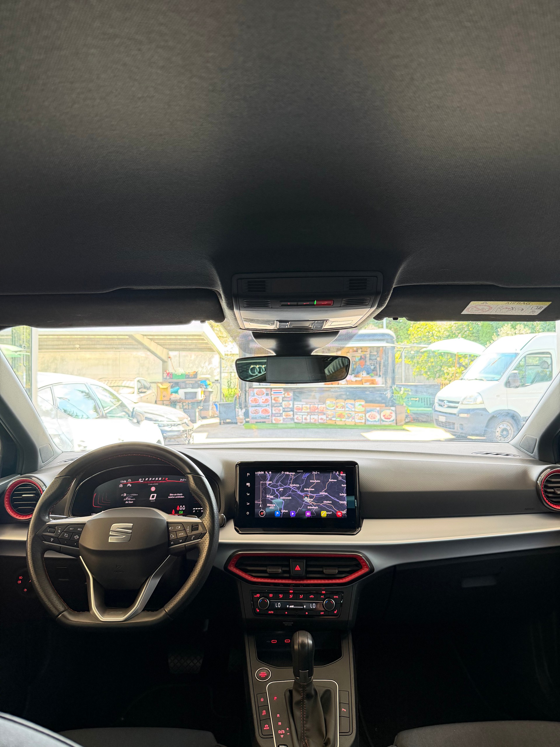 SEAT Ibiza 1.0 TSI 110 Hola FR DSG-image-9