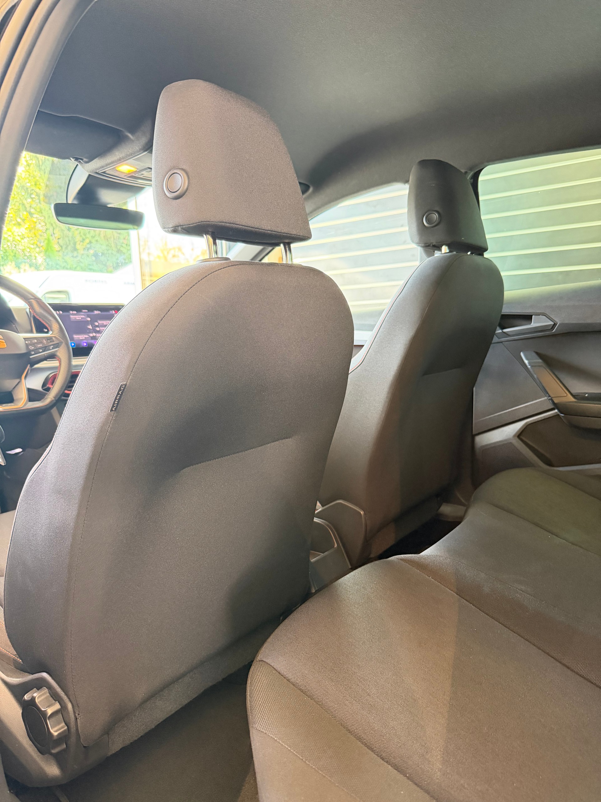 SEAT Ibiza 1.0 TSI 110 Hola FR DSG-image-7