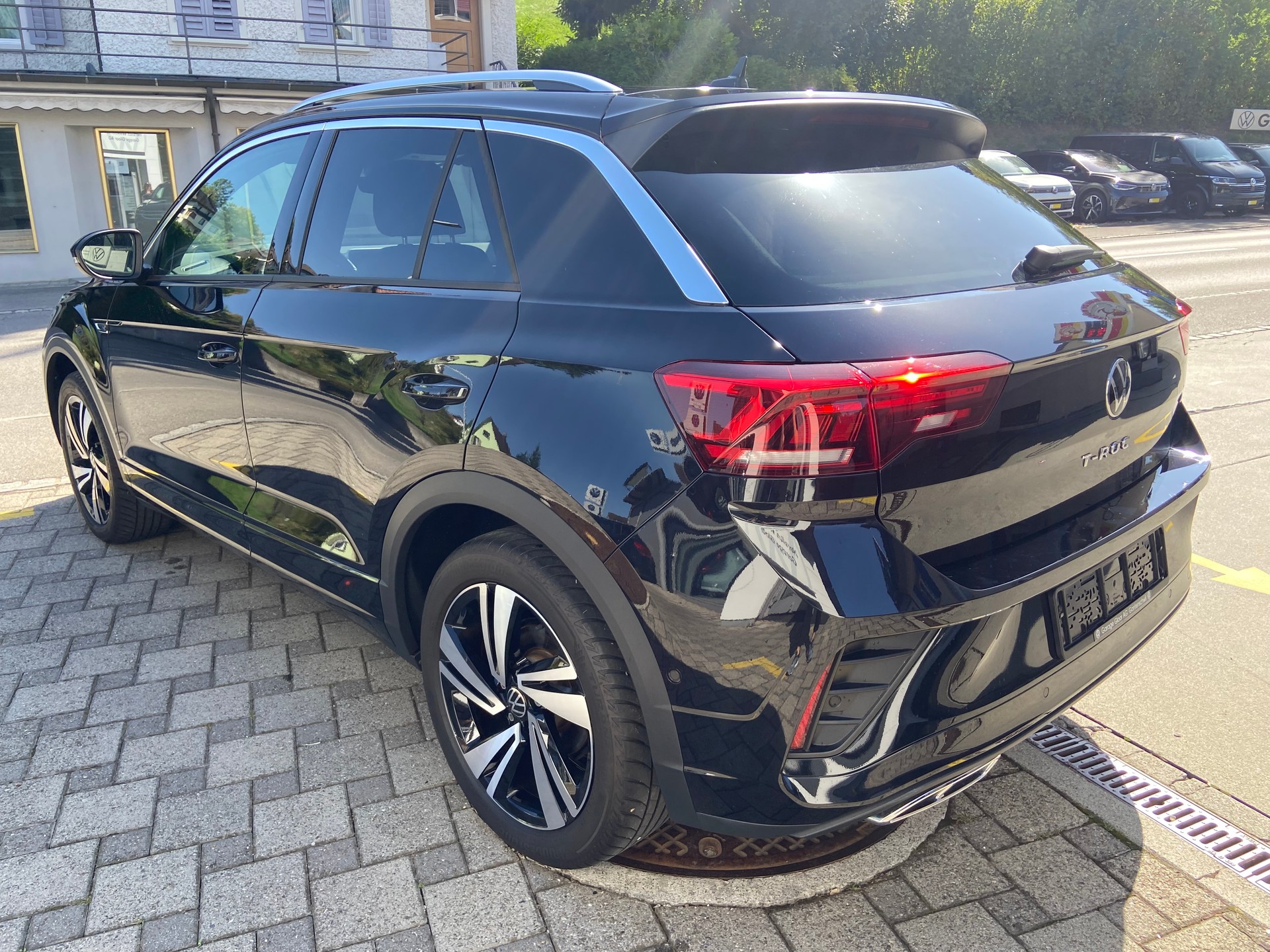 VW T-Roc 2.0 TSI R-Line DSG 4Motion-showroom-element-3