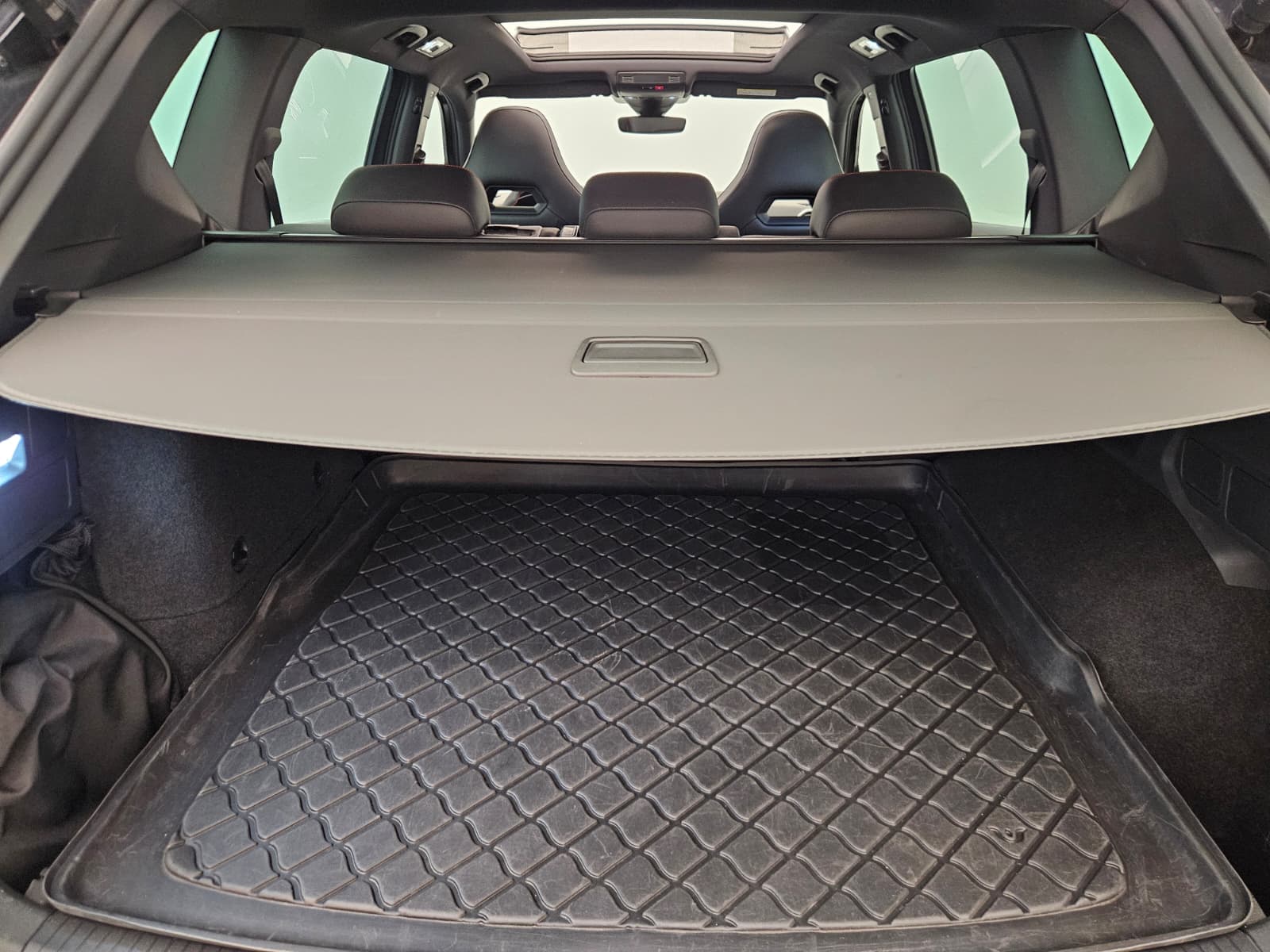 SEAT Tarraco 1.4 e-HYBRID DSG Move FR-image-14