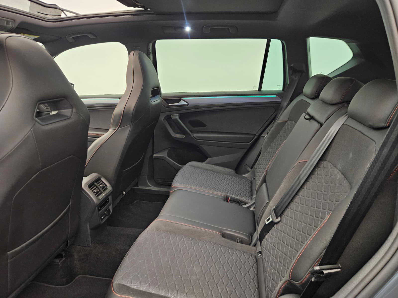 SEAT Tarraco 1.4 e-HYBRID DSG Move FR-image-12