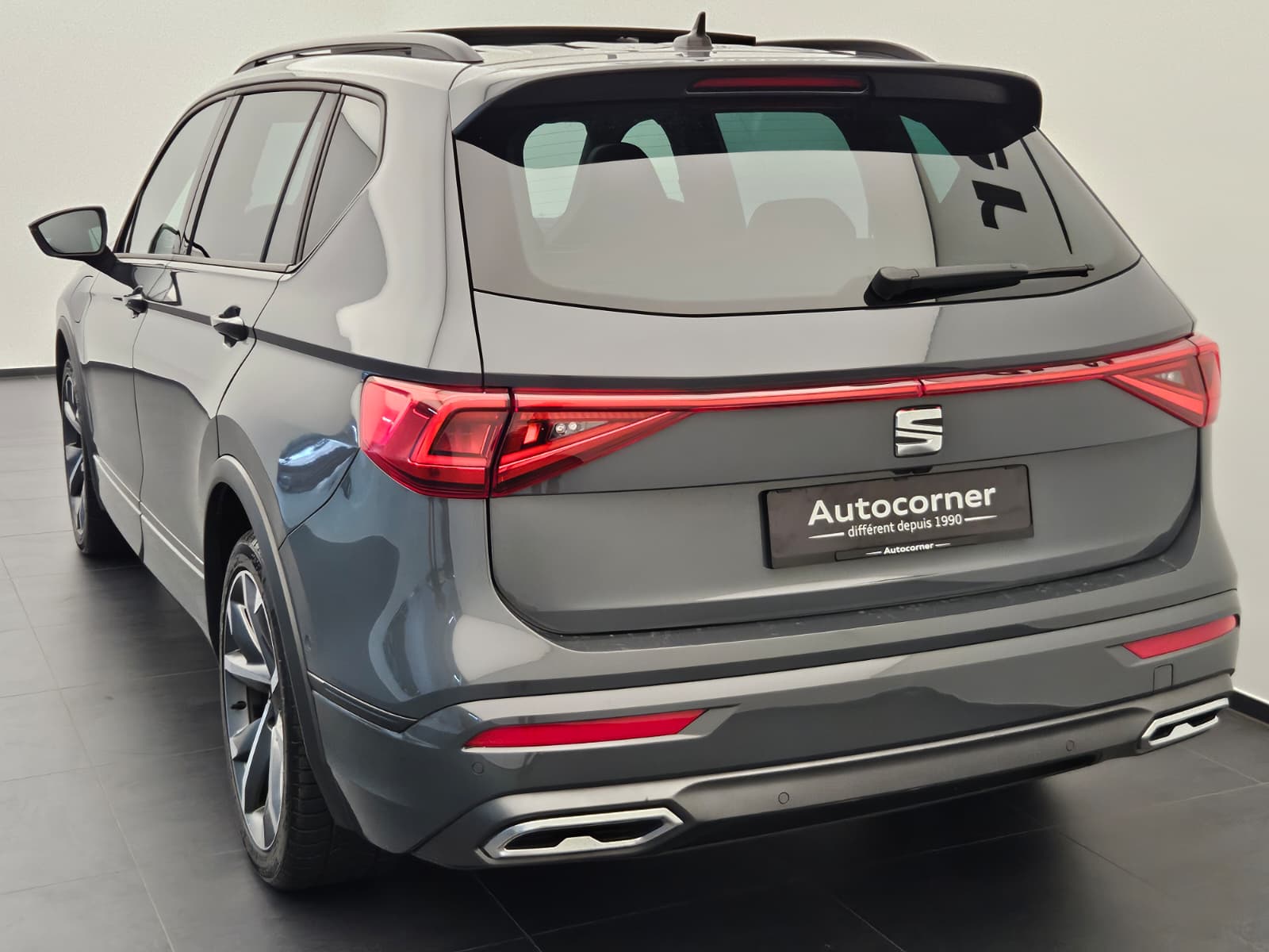 SEAT Tarraco 1.4 e-HYBRID DSG Move FR-image-8