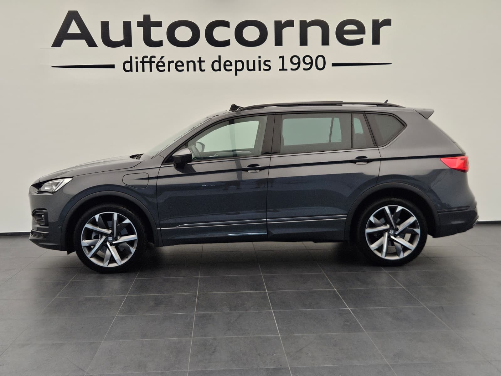 SEAT Tarraco 1.4 e-HYBRID DSG Move FR-showroom-element-1