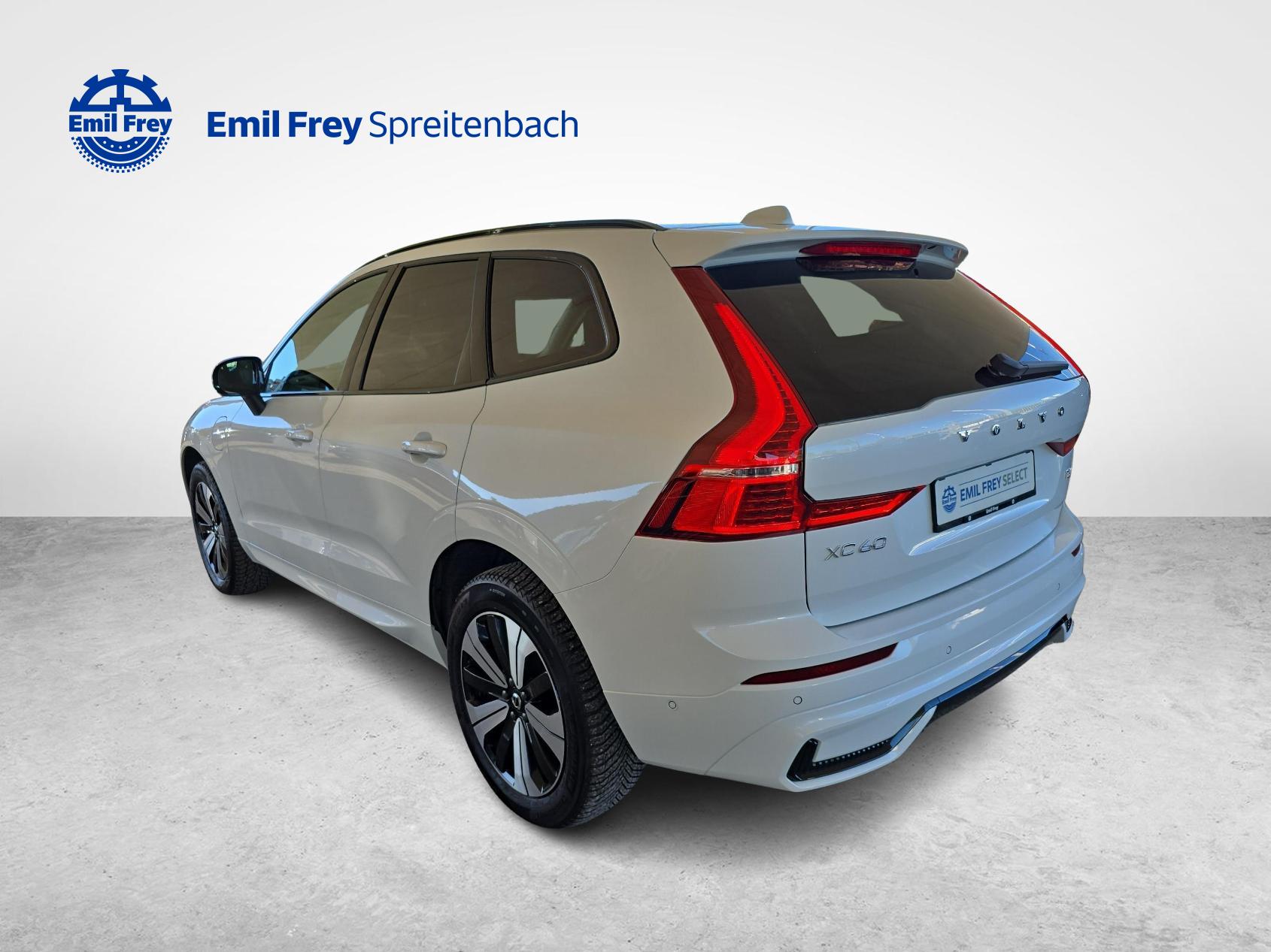 VOLVO XC60 2.0 T6 TE Plus Dark eAWD-image-3