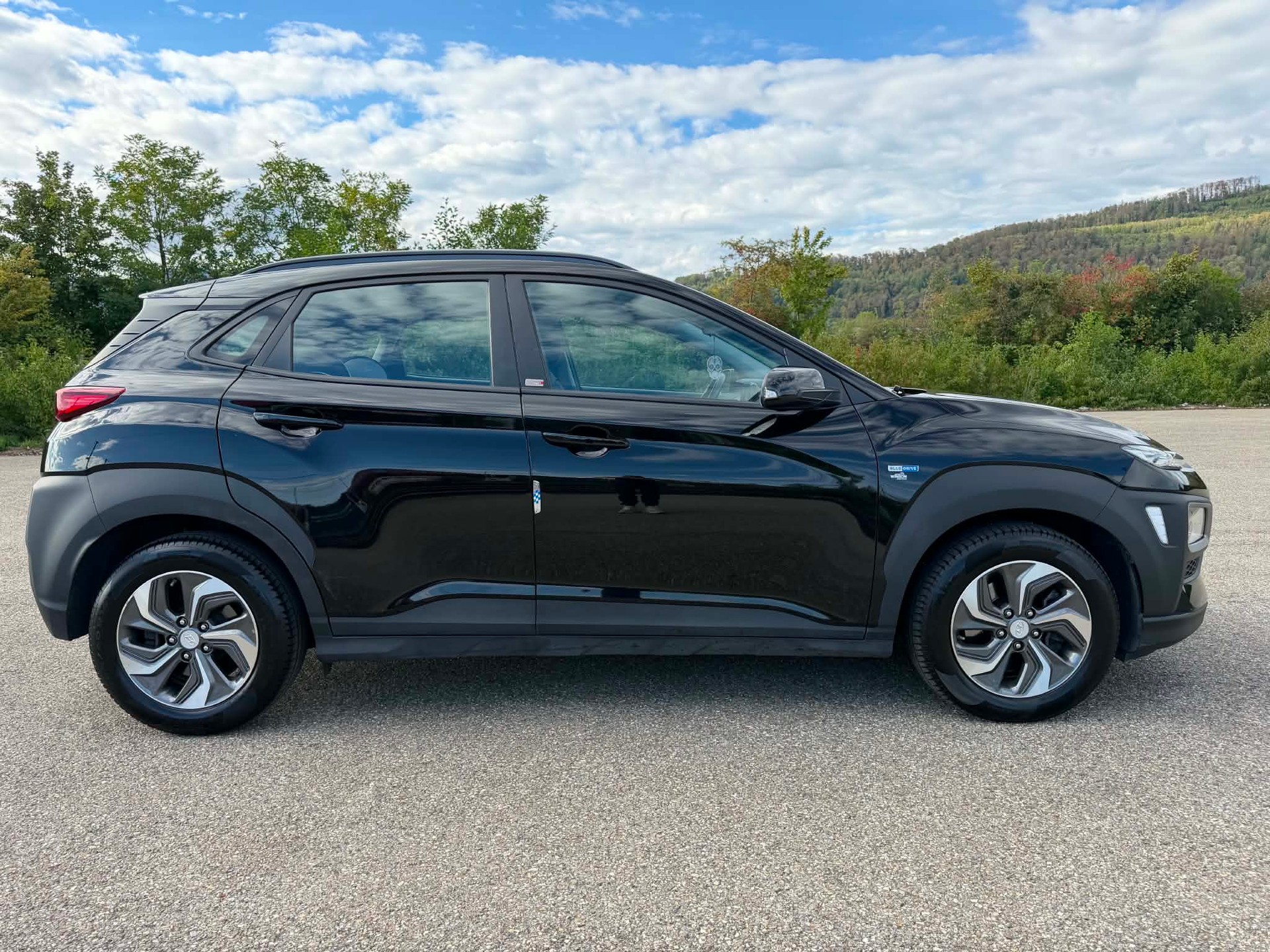 HYUNDAI Kona 1.6 GDi HEV Origo DCT-image-4
