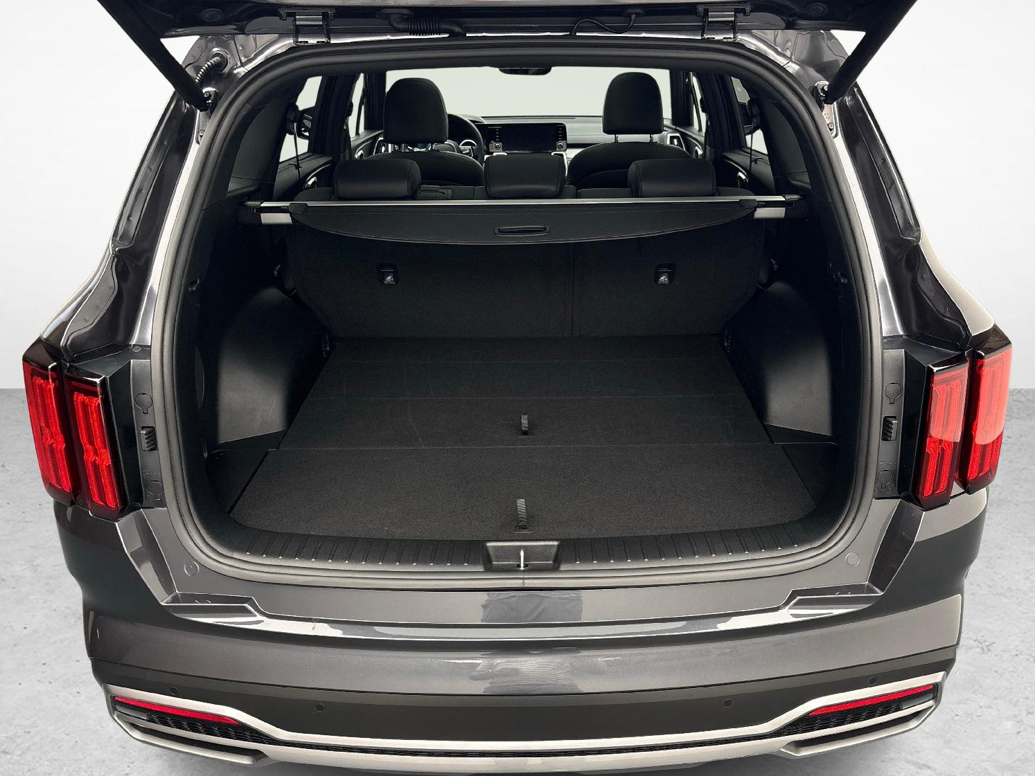 KIA Sorento 1.6 T-GDi Plug-in Hybrid Style-image-10