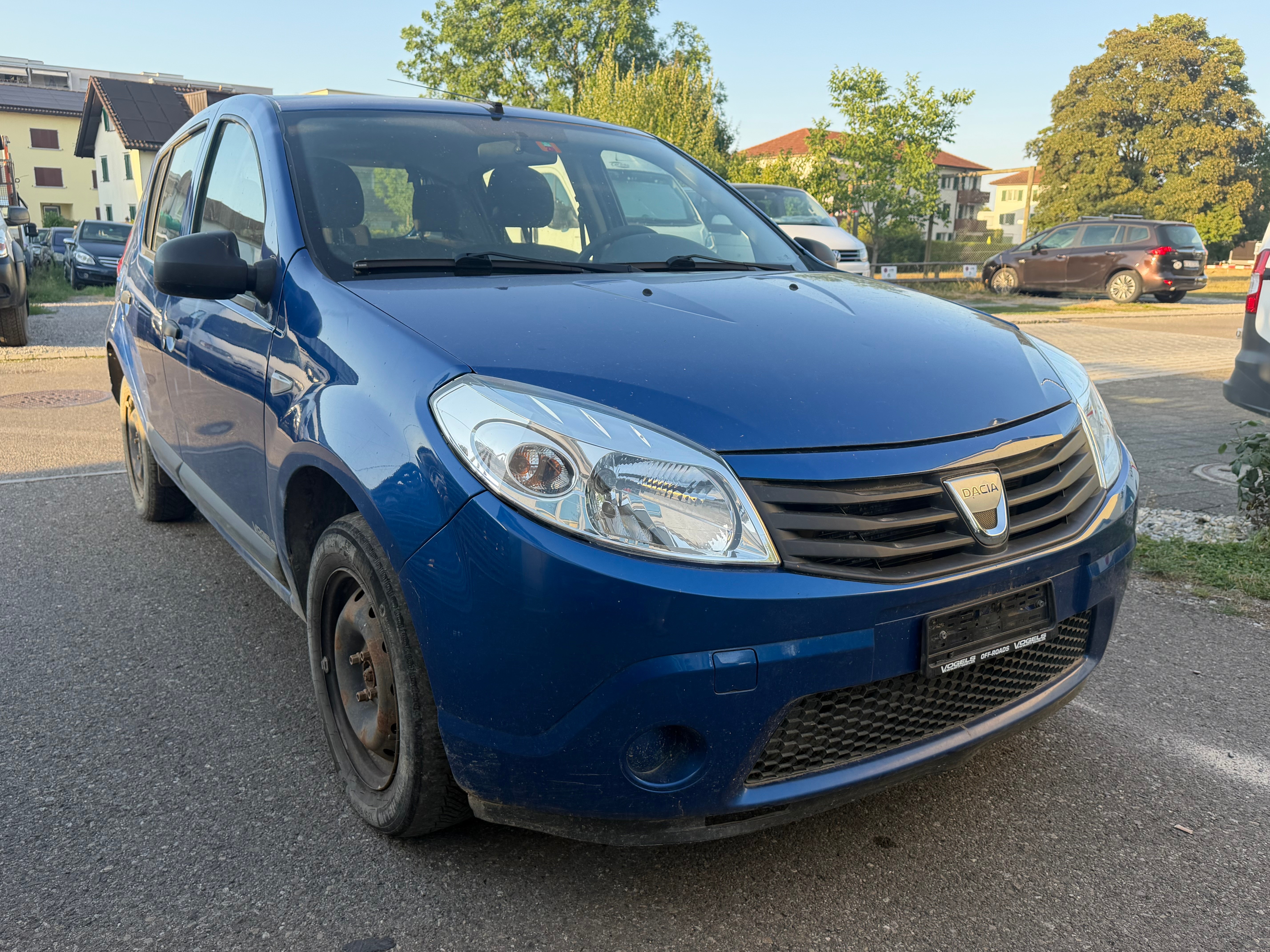 DACIA Sandero 1.2 Ambiance — slika 1