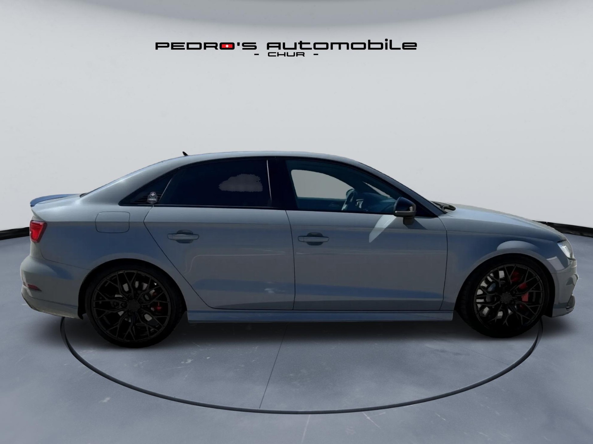 AUDI RS3 Limousine 2.5 TSI quattro S-tronic-image-3