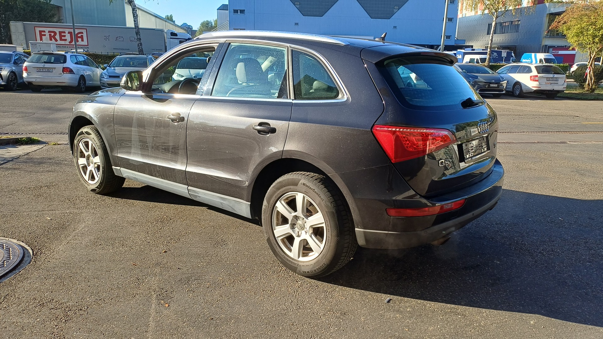 AUDI Q5 3.2 FSI quattro S-tronic-image-4