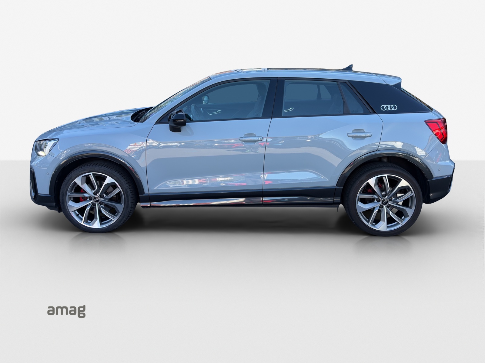 AUDI Q2 35 TFSI S line S-tronic-image-1