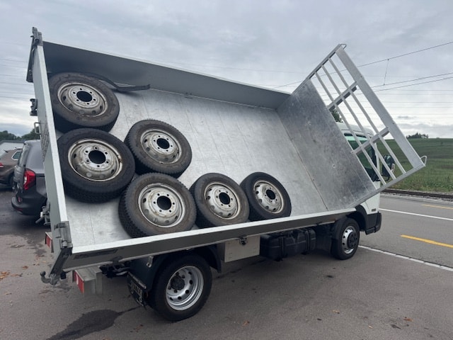 NISSAN NT400 35.13 L2 PRO Nutzlast 1150 kg Anhängelast 3.500 kg-image-3