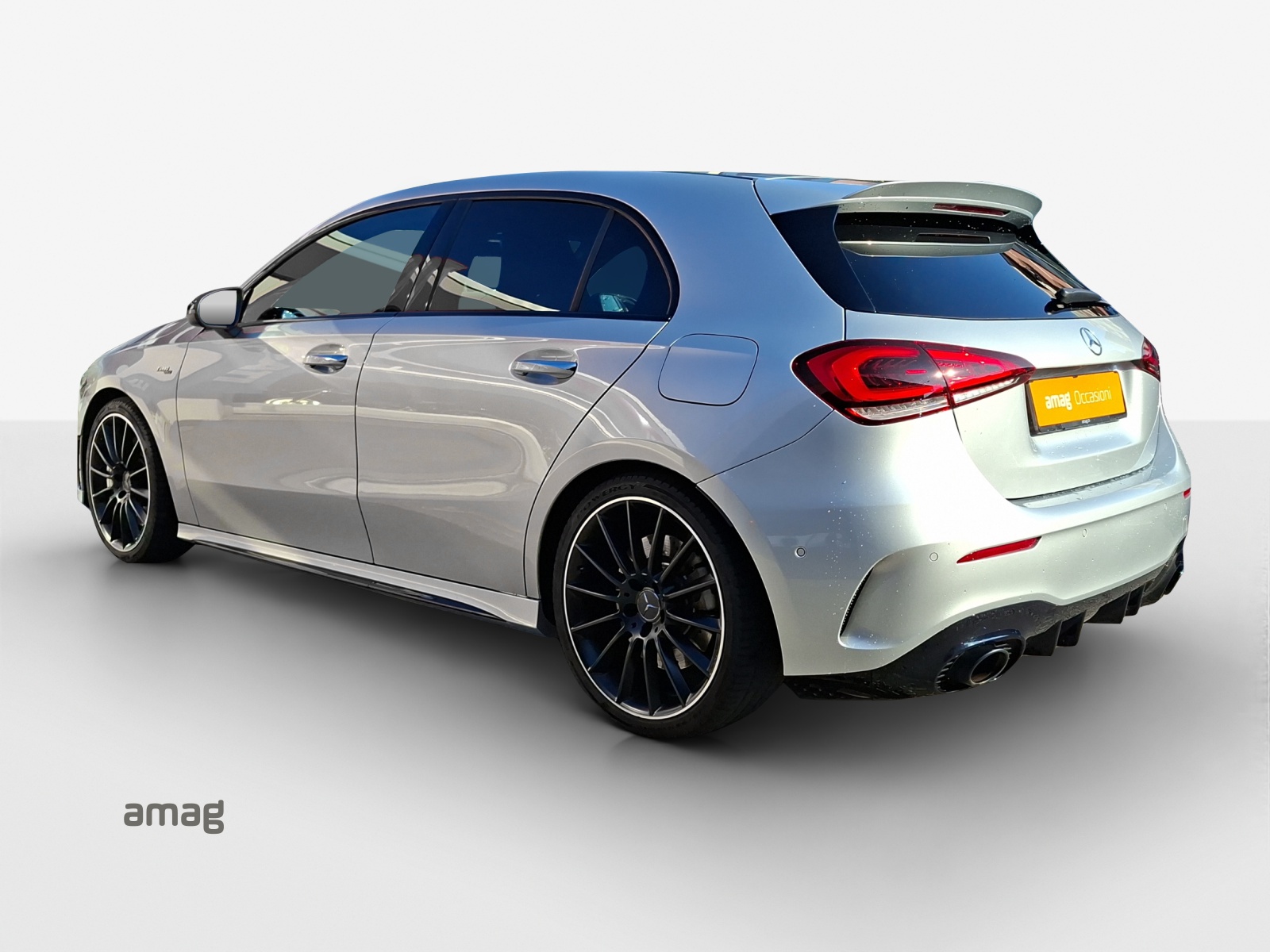 MERCEDES-BENZ A 35 AMG 4Matic Speedshift-image-2