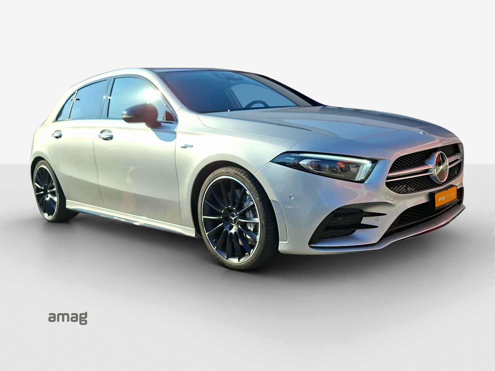 MERCEDES-BENZ A 35 AMG 4Matic Speedshift-image-5