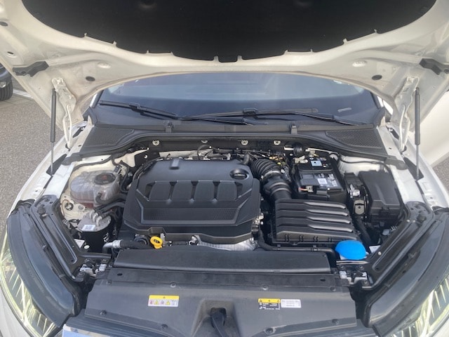 SKODA Octavia Combi 2.0 TDI DSG Style-image-11