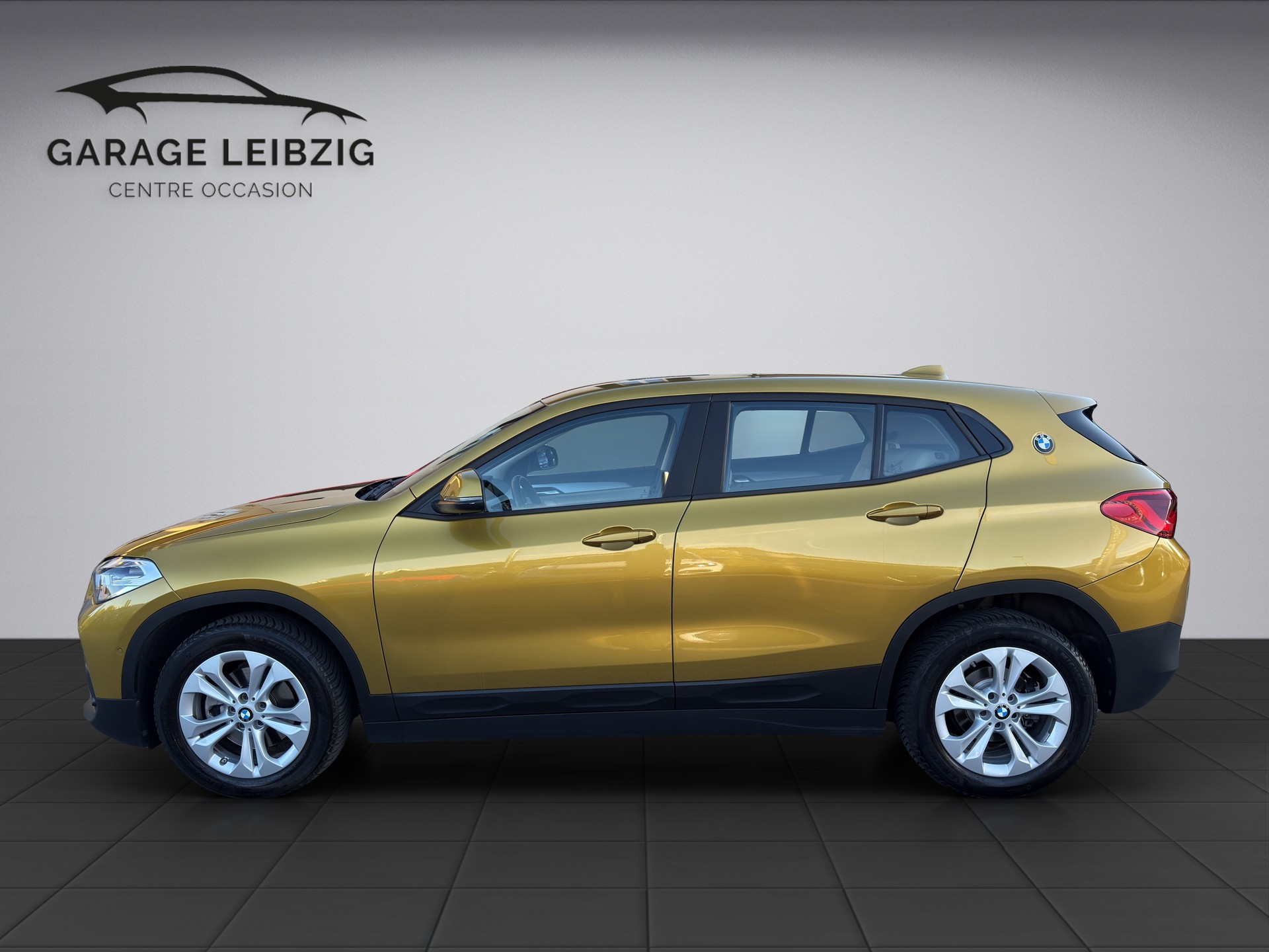 BMW X2 18i sDrive-image-1