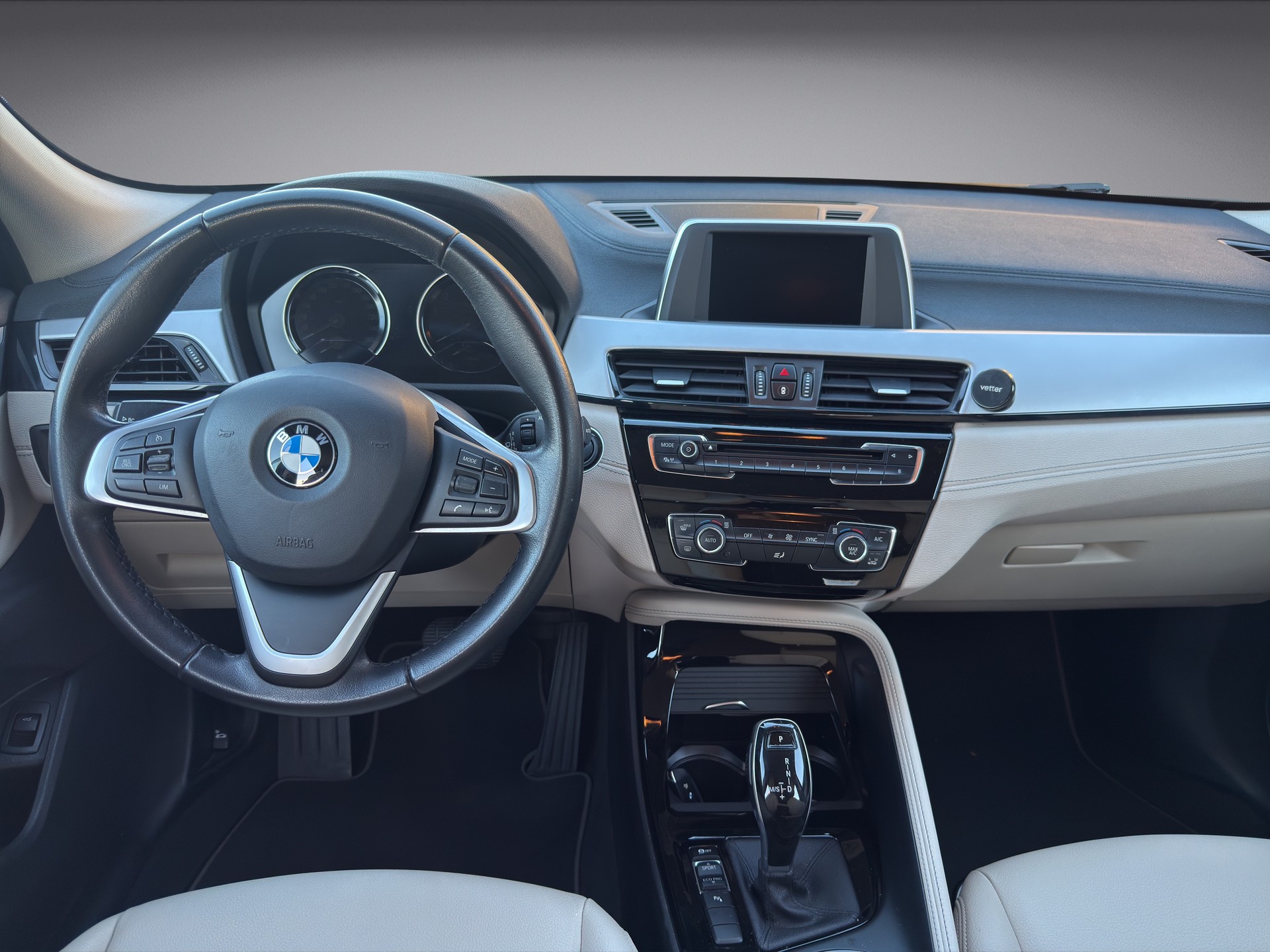 BMW X2 18i sDrive-image-8