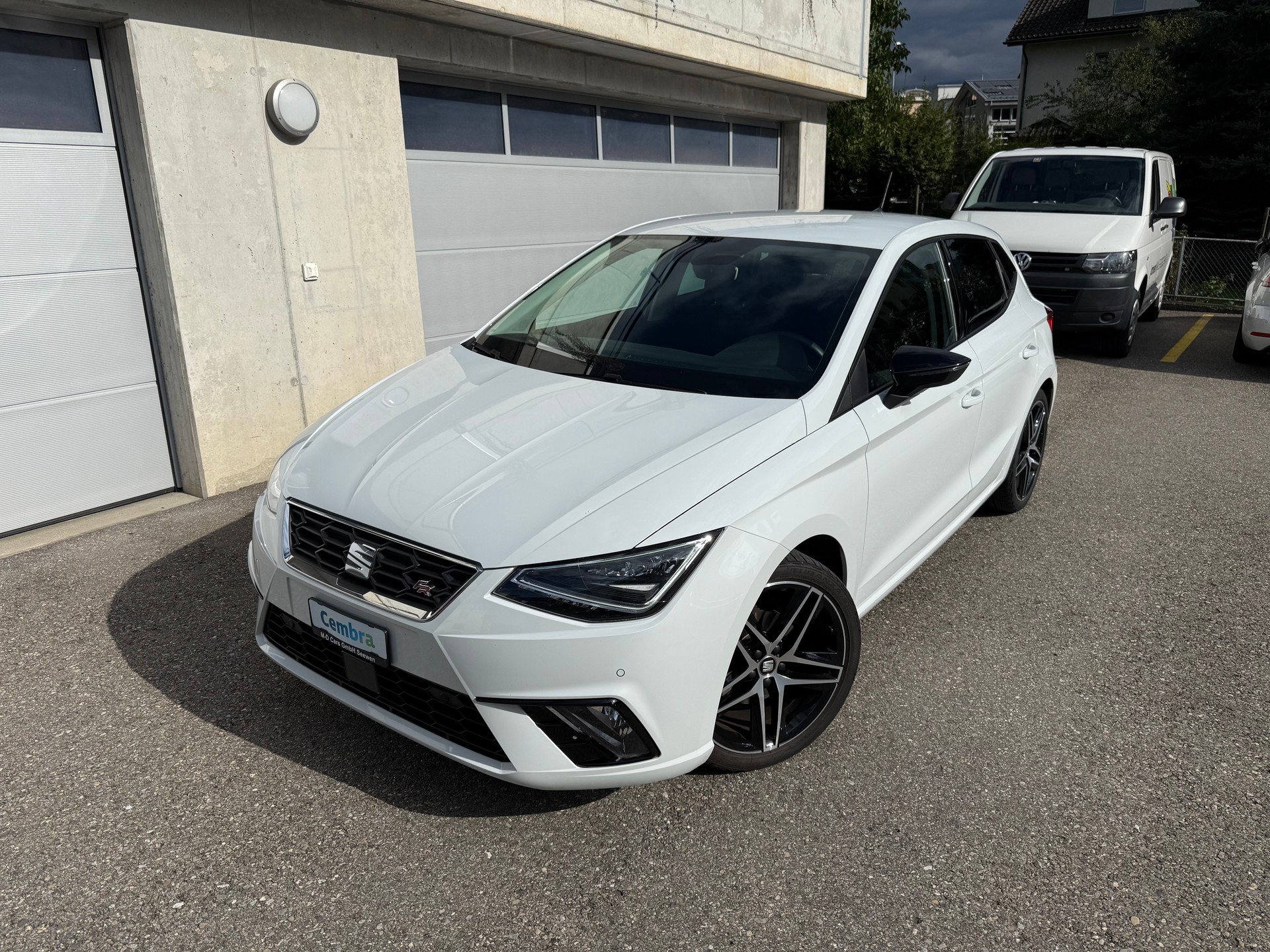 SEAT Ibiza 1.0 EcoTSI DSG Swiss FR-image-0