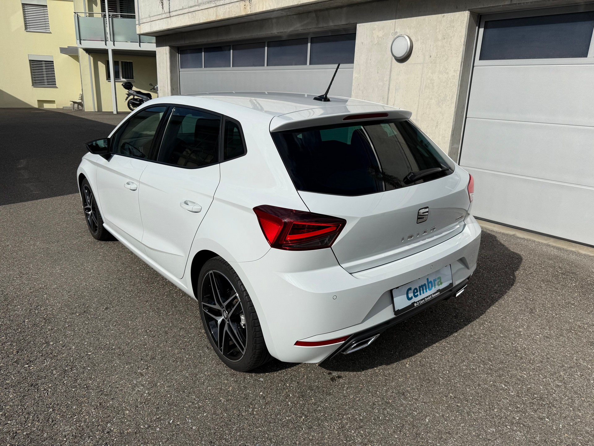 SEAT Ibiza 1.0 EcoTSI DSG Swiss FR-image-5