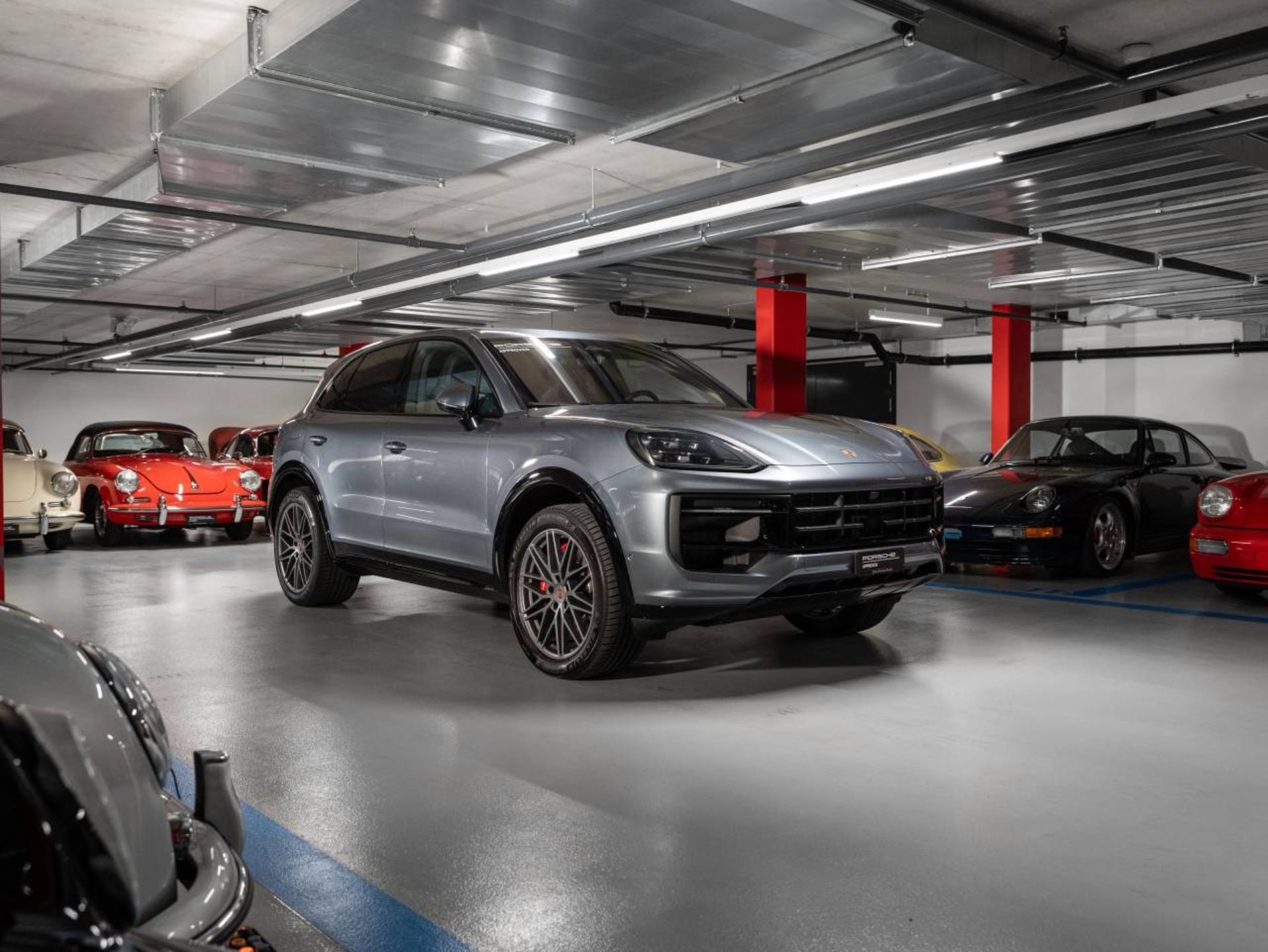 PORSCHE Cayenne GTS-image-2