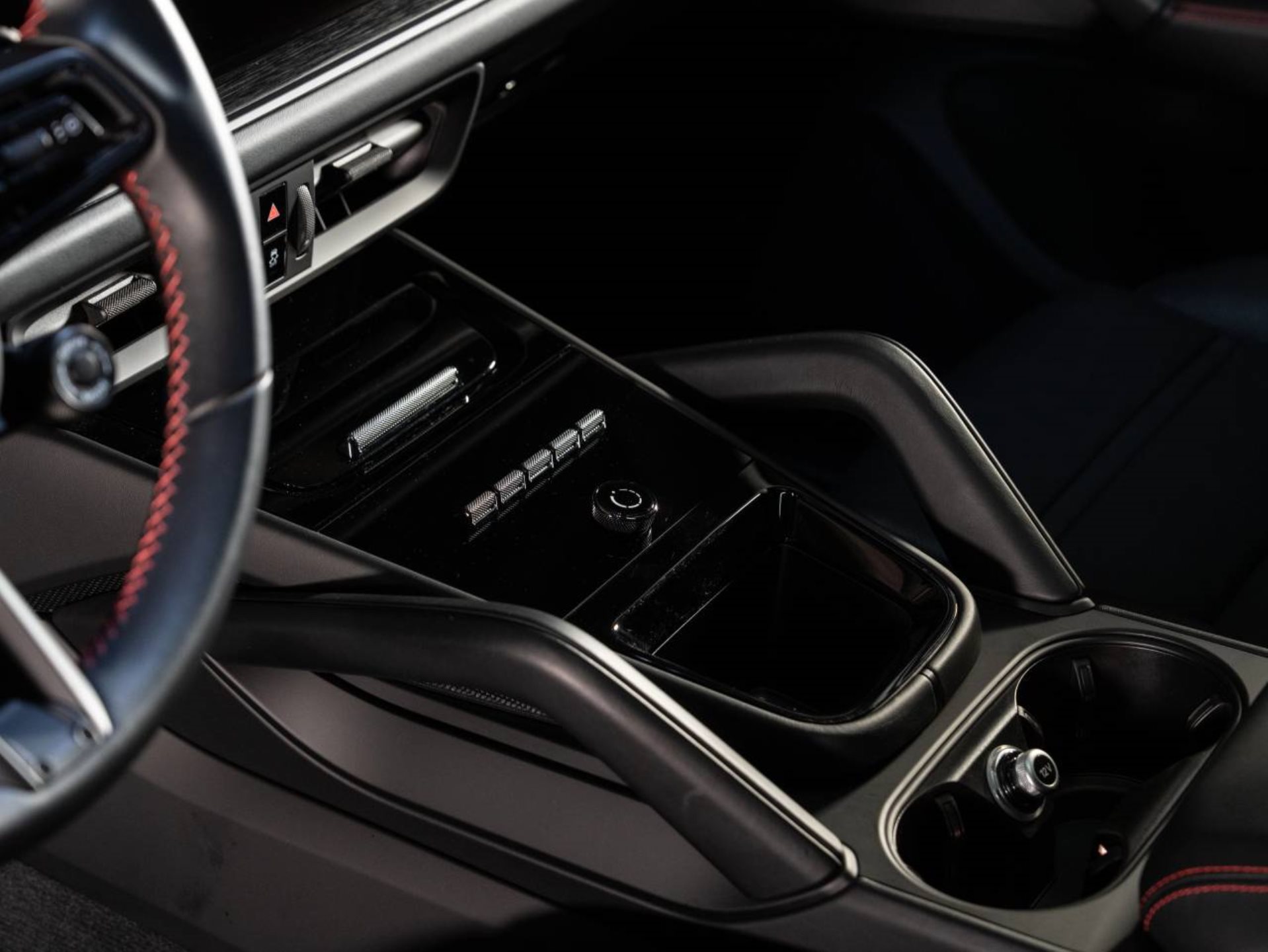 PORSCHE Cayenne GTS-image-13